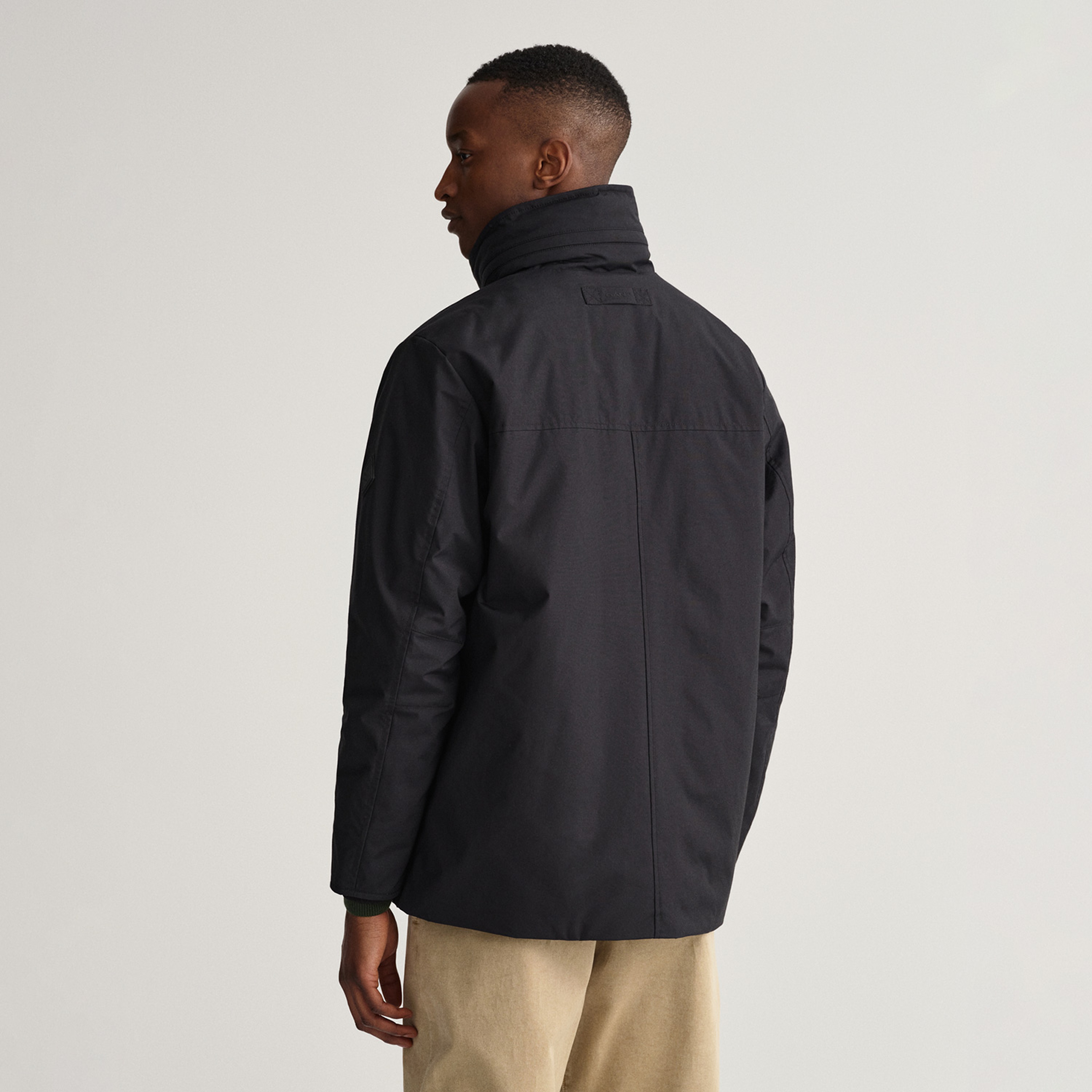 Gant Erkek Siyah Regular Fit  Dik Yaka Mont
