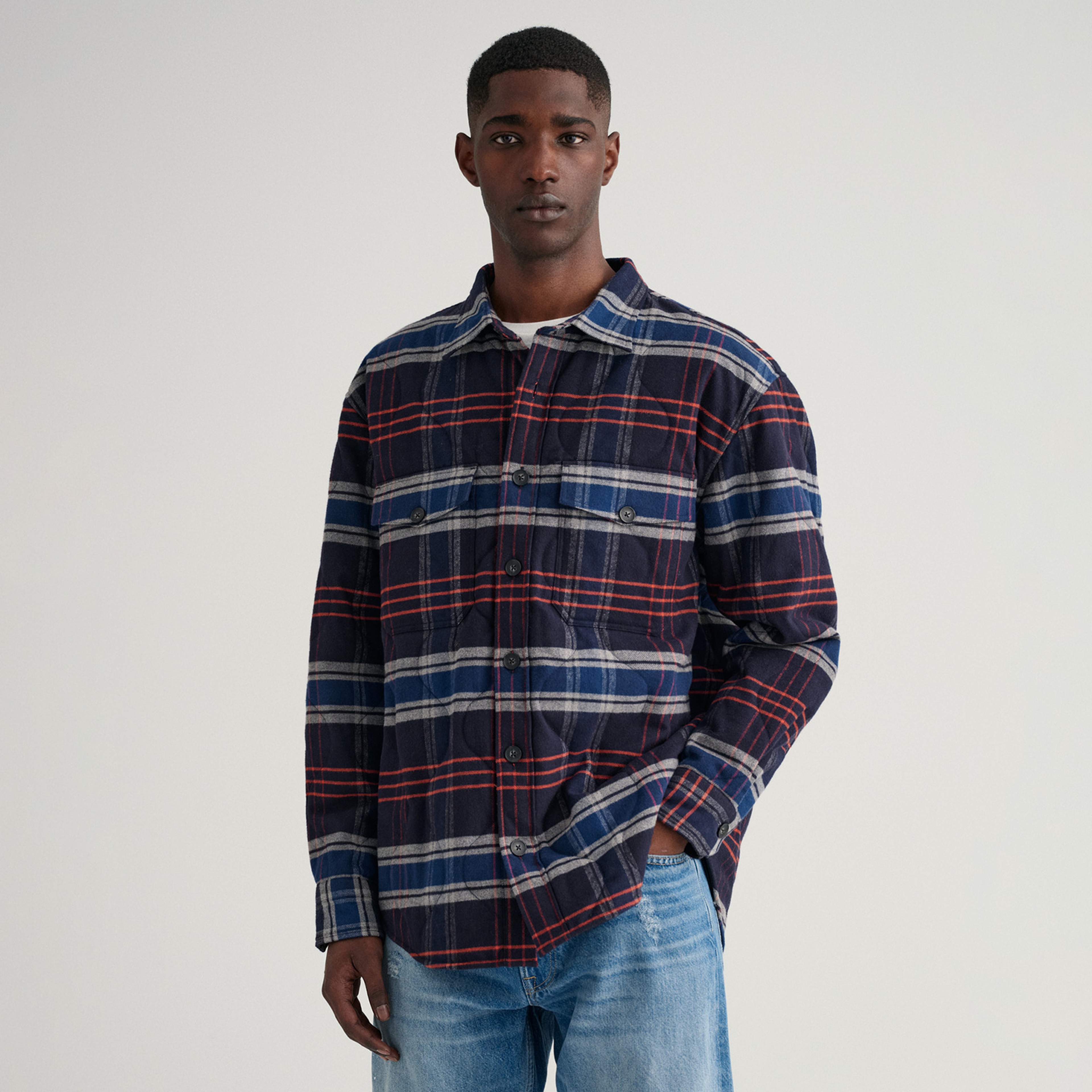 Gant Erkek Lacivert Oversize Fit Düğmeli Yaka Kareli Gömlek