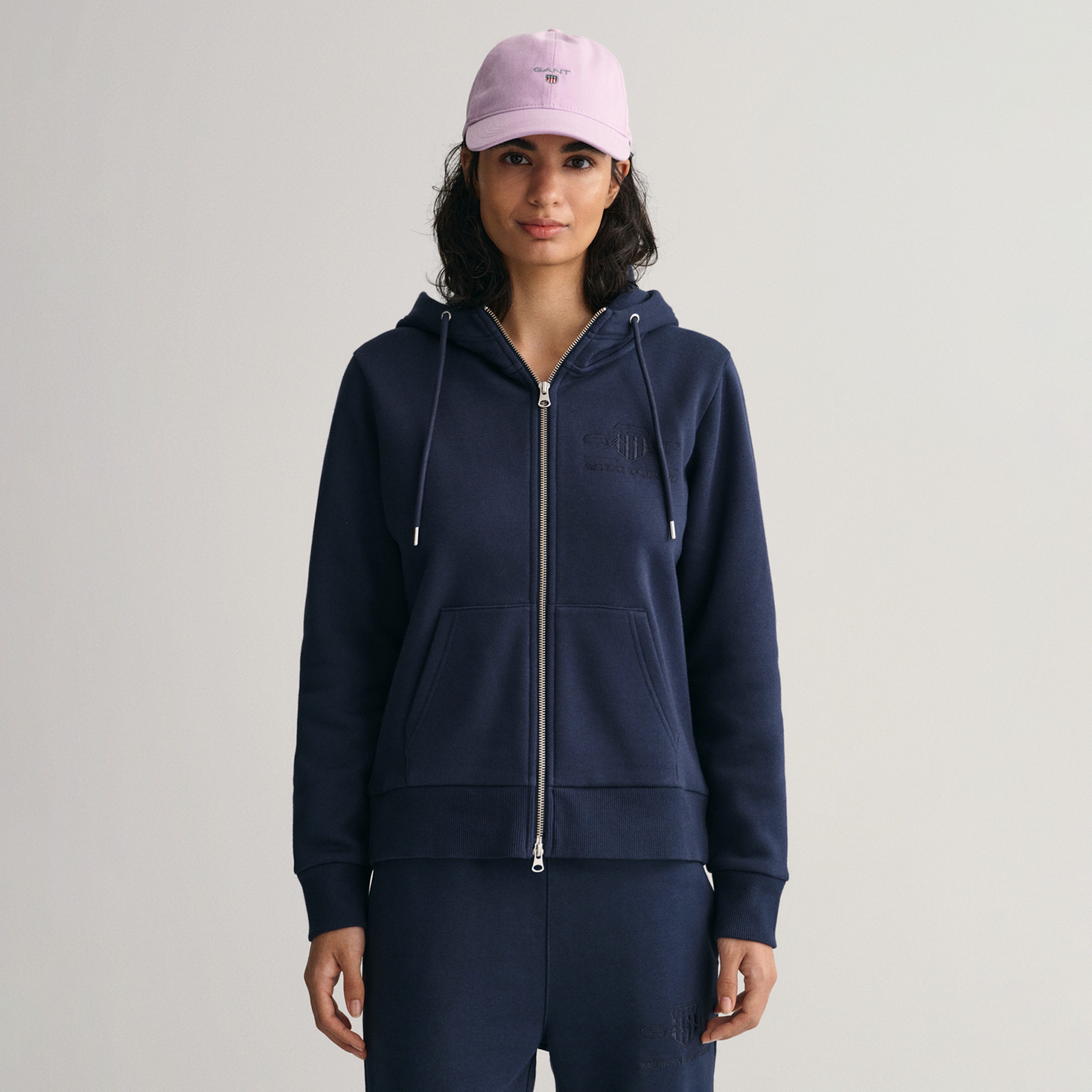 GANT Kadın Lacivert Regular Fit Fermuarlı Logolu Sweatshirt