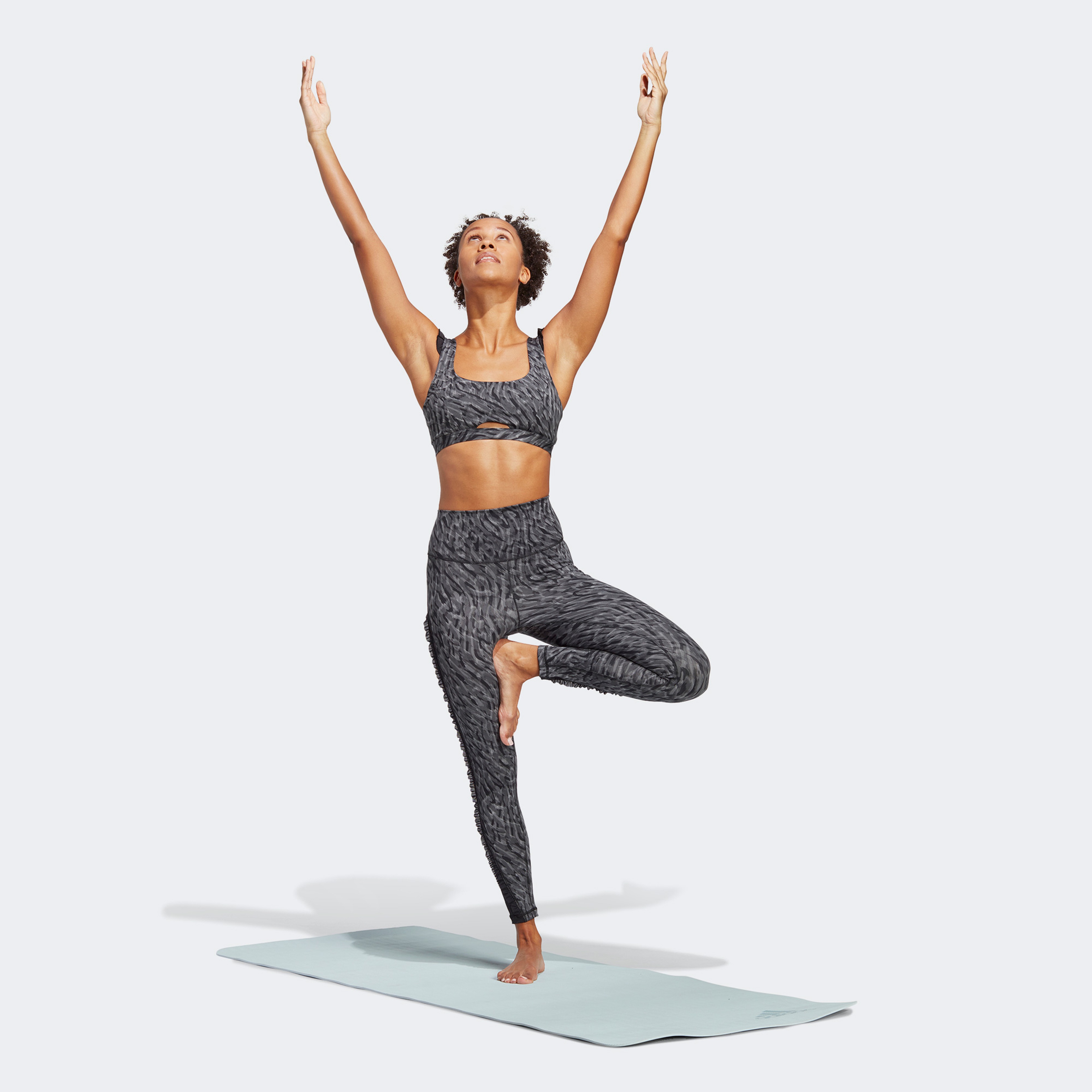 adidas CoreFlow Studio Kadın Gri Bra