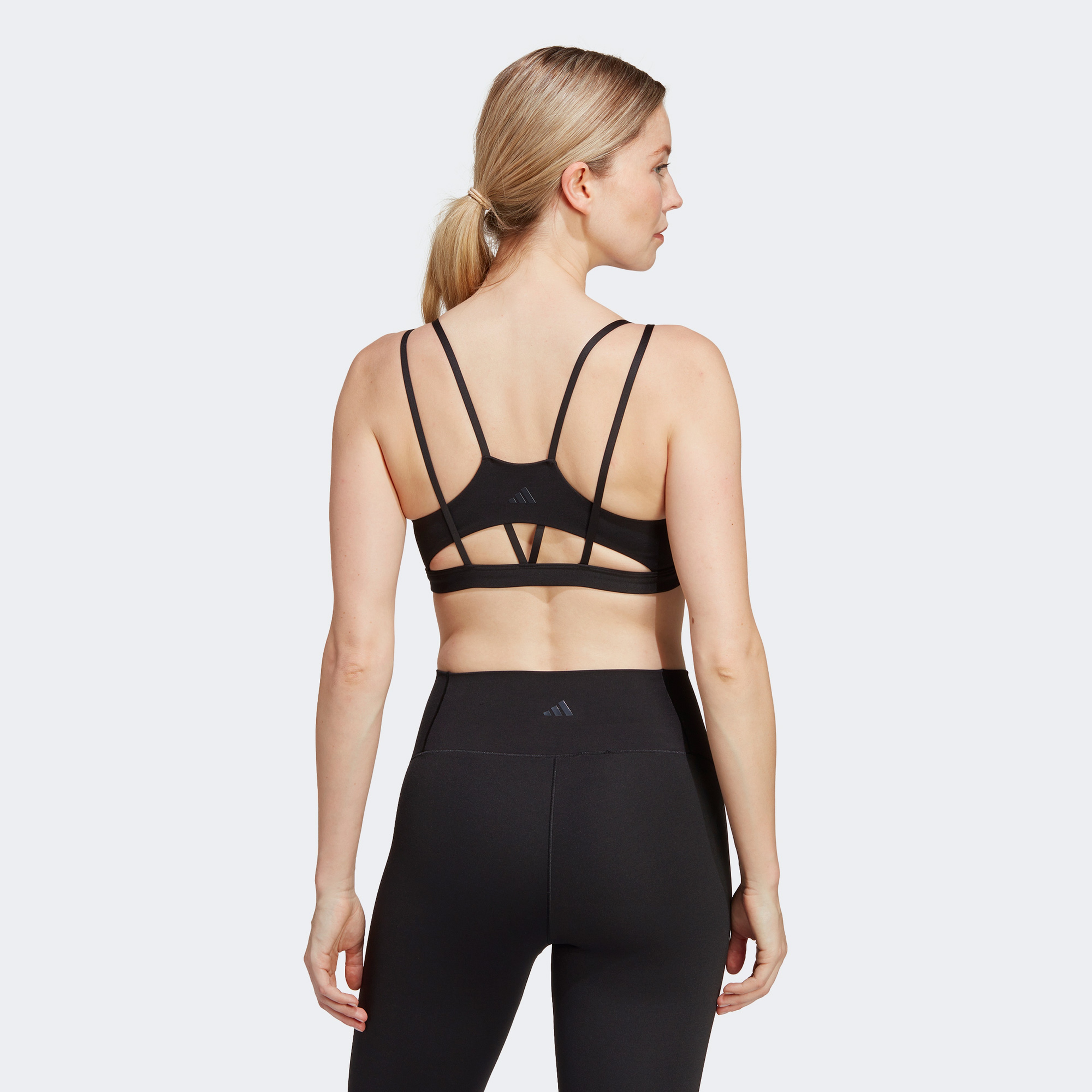 adidas Yoga Studio Luxe Light-Support Kadın Siyah Bra