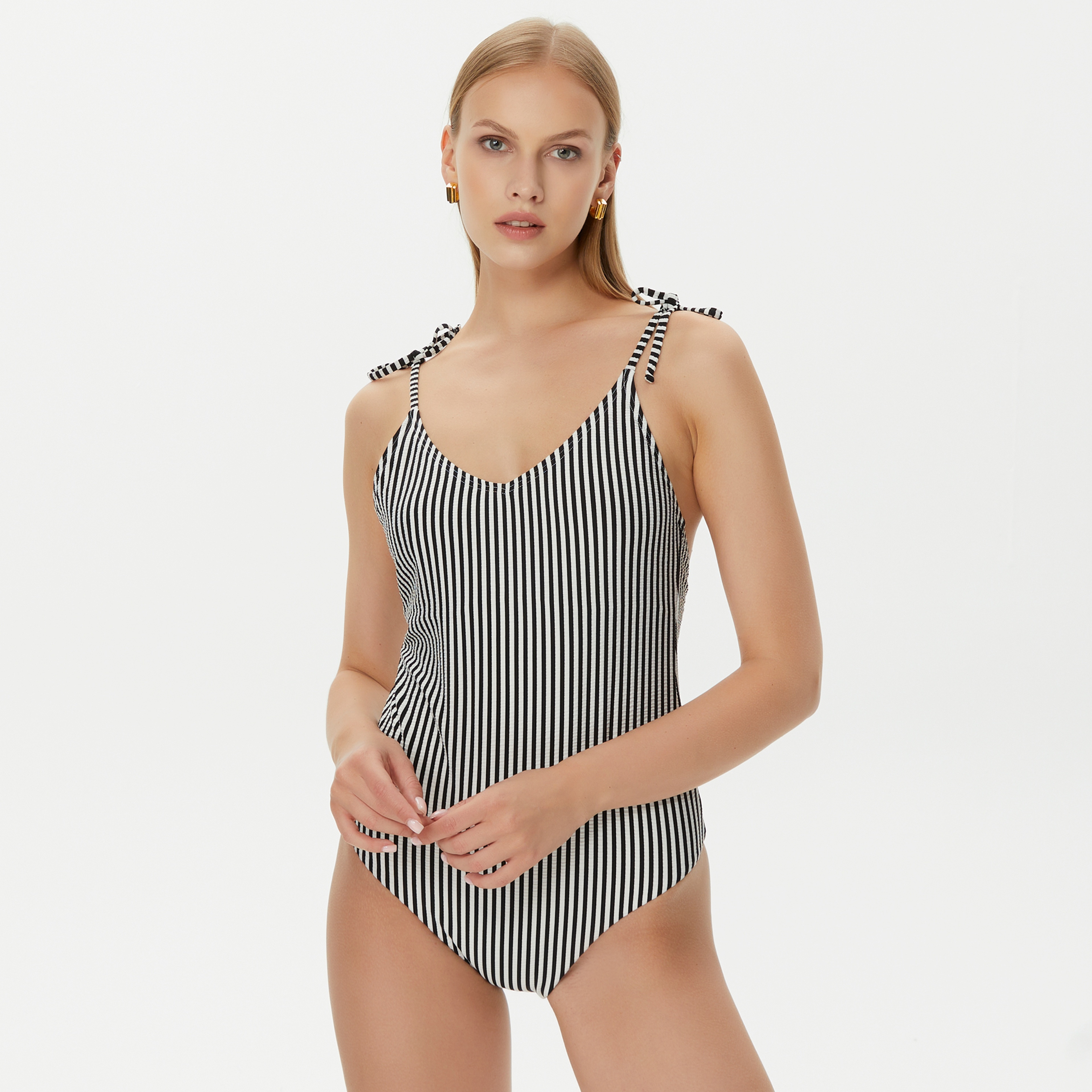 Only Kadın Siyah Mayo