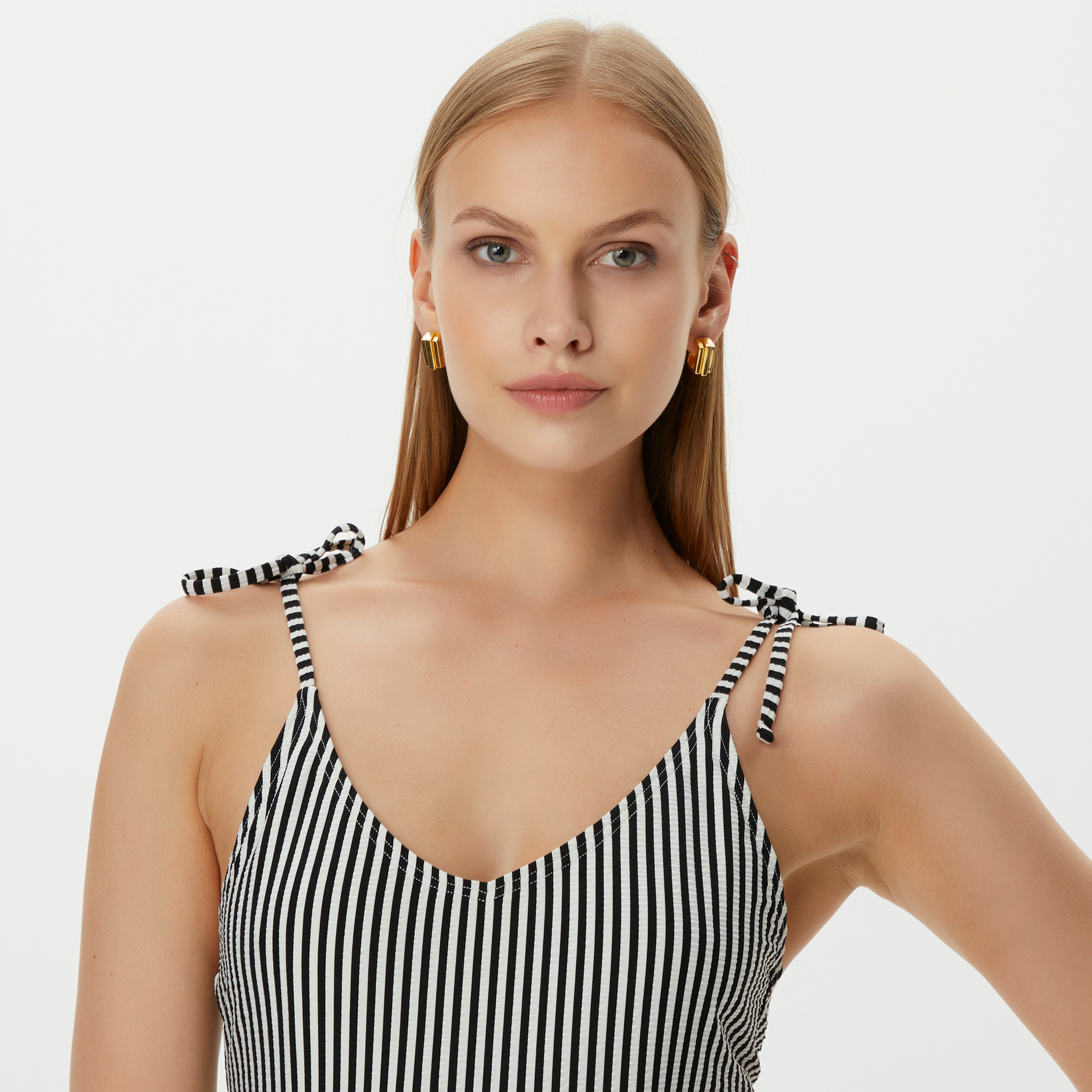 Only Kadın Siyah Mayo