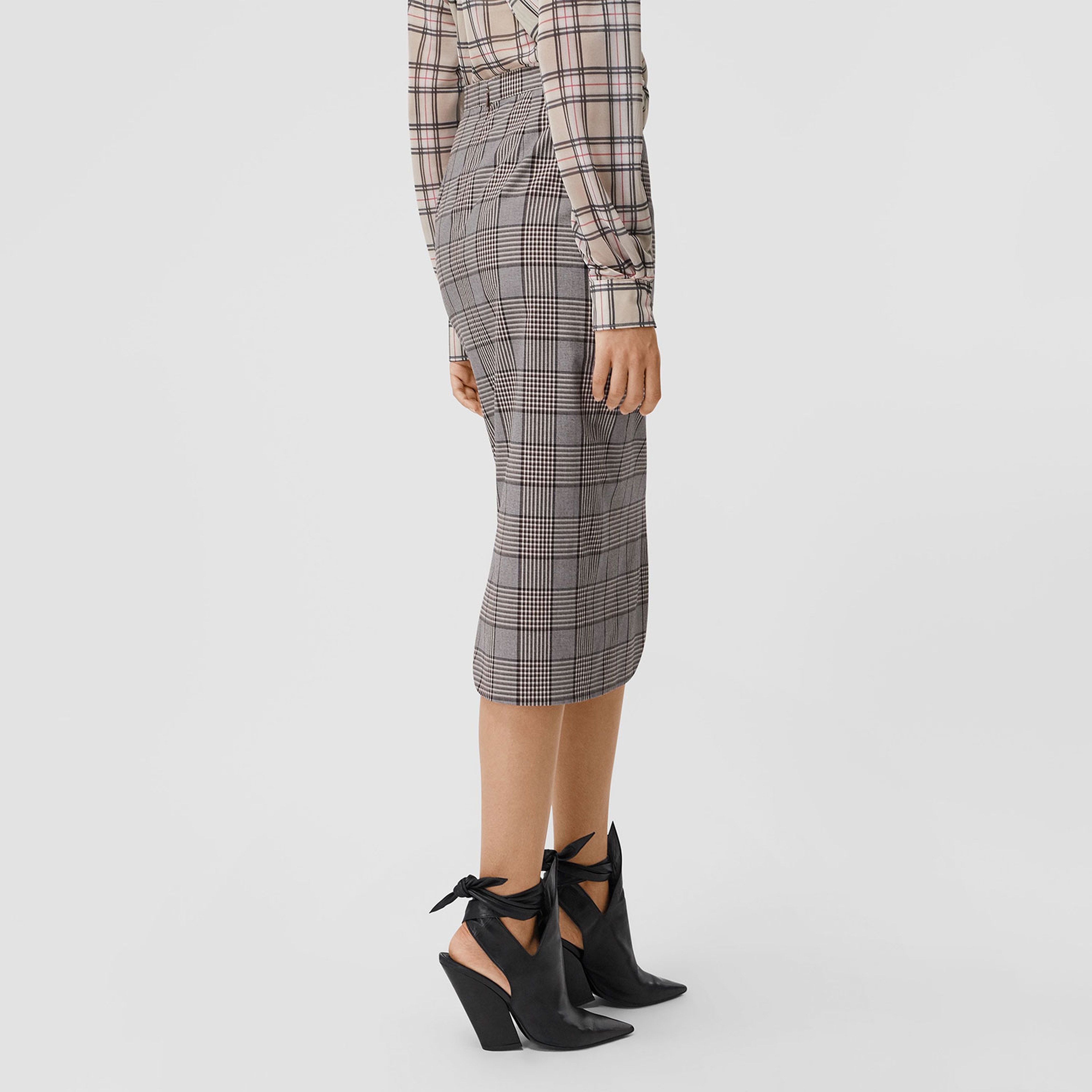 Burberry Kadın Etek