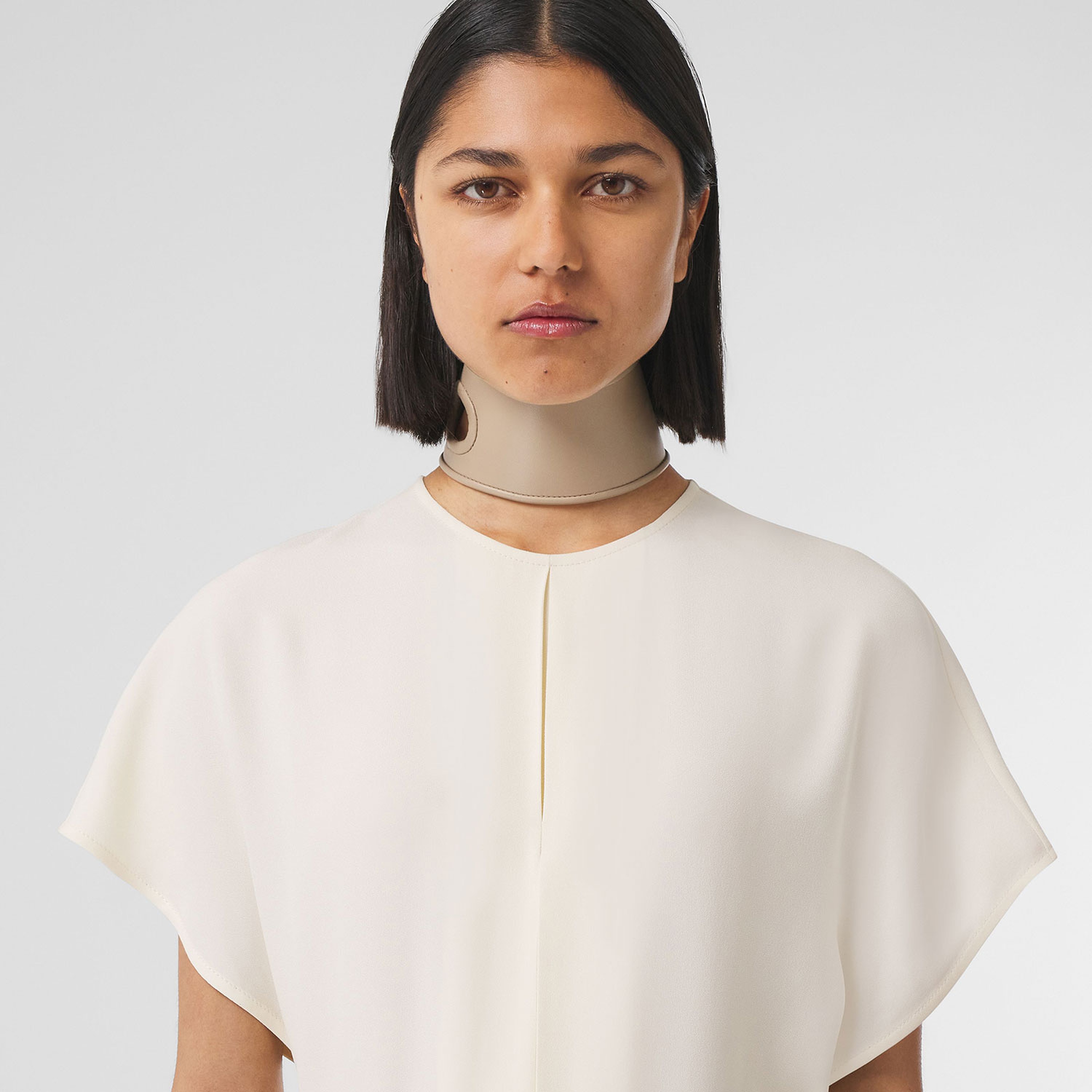 Burberry Kadın Bej Elbise