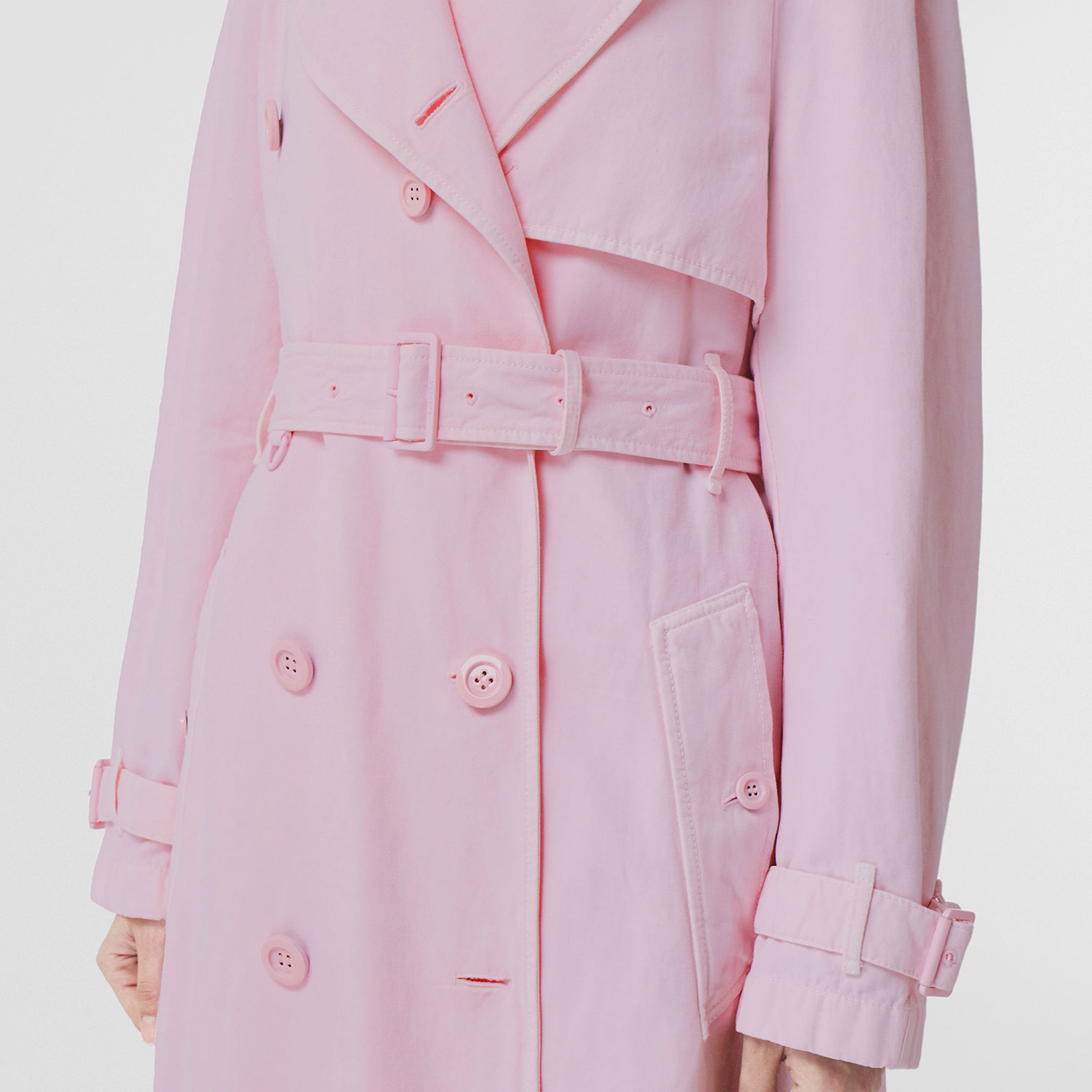 Burberry Kadın Pembe Trençkot
