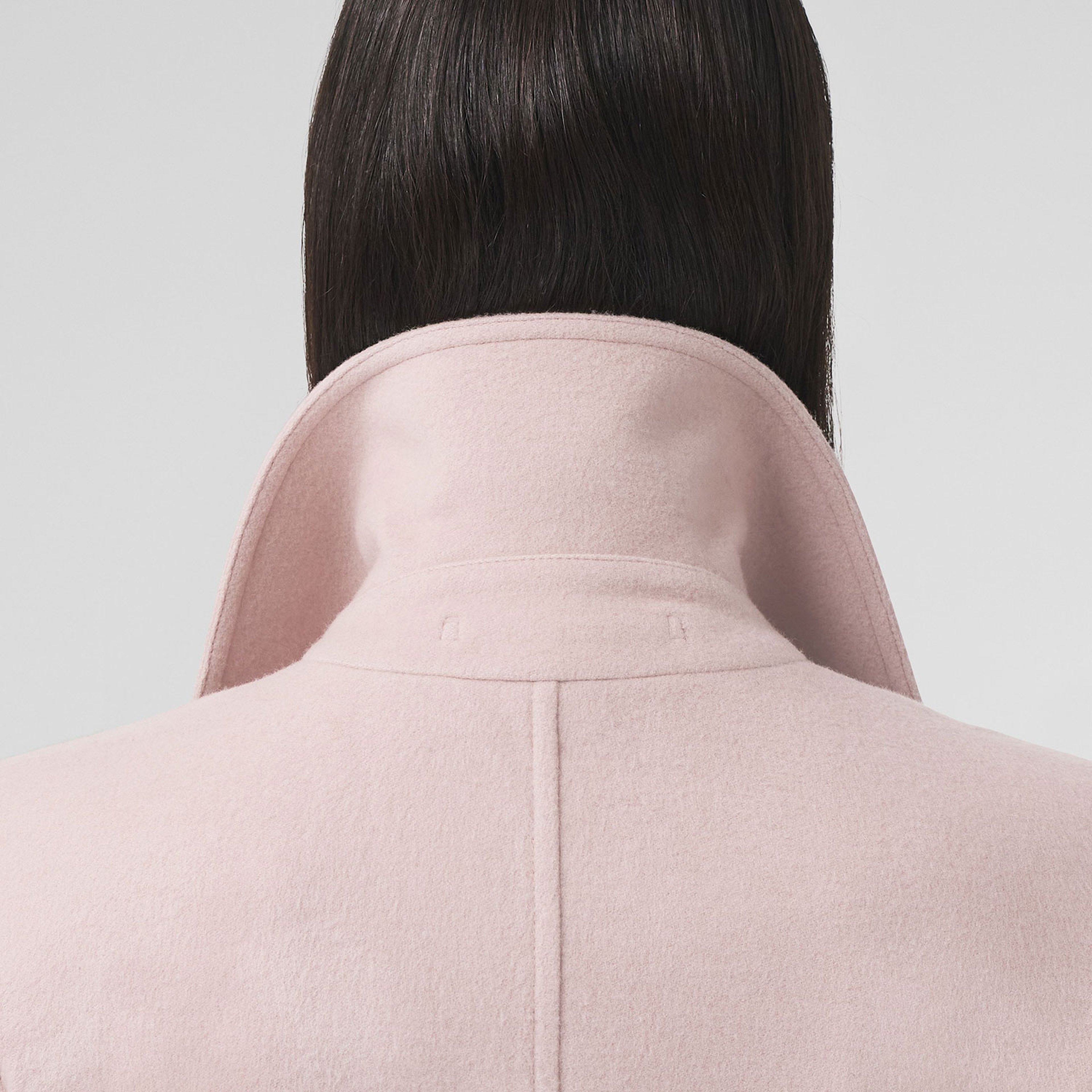 Burberry Kadın Bej Mont