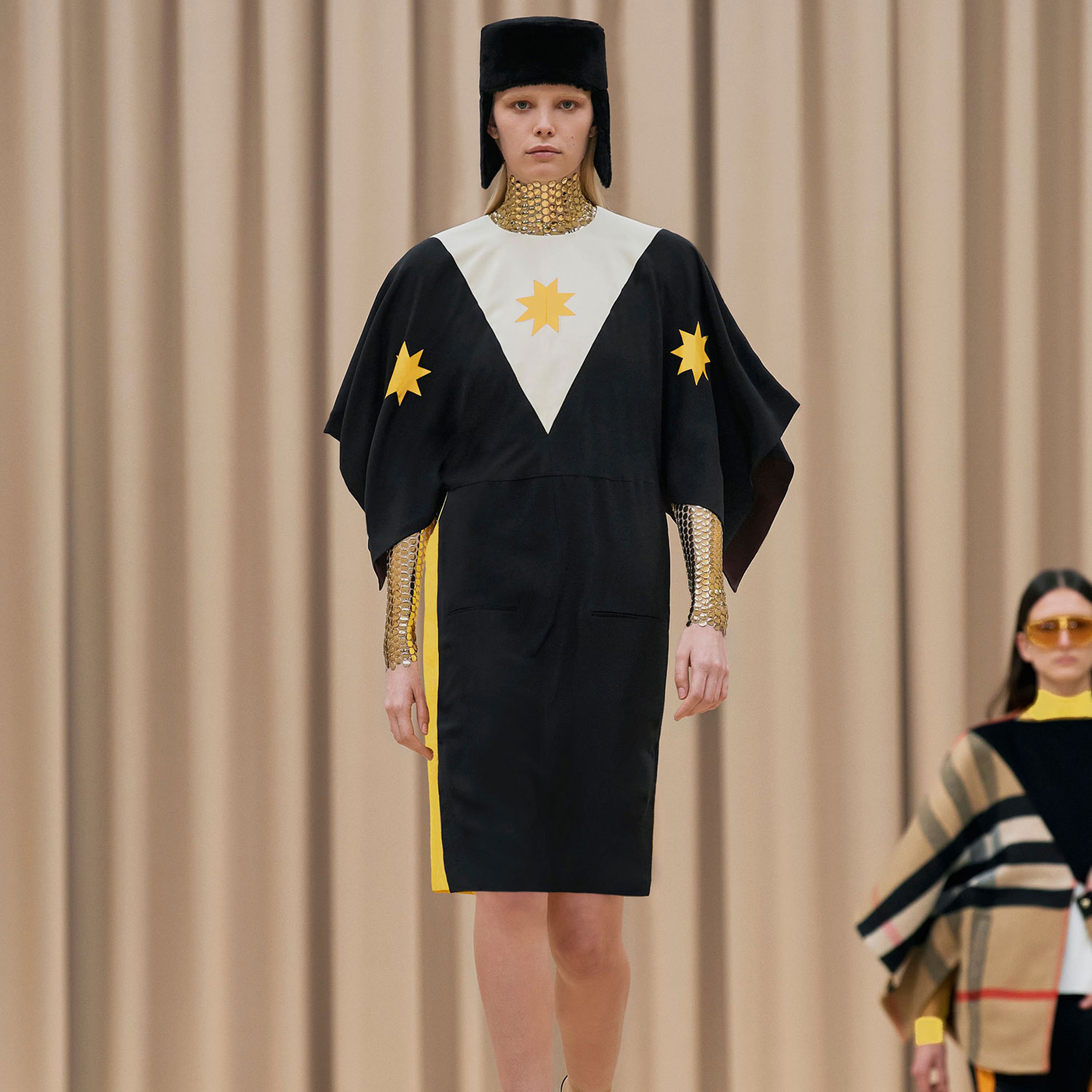 Burberry Kadın Altın T-shirt