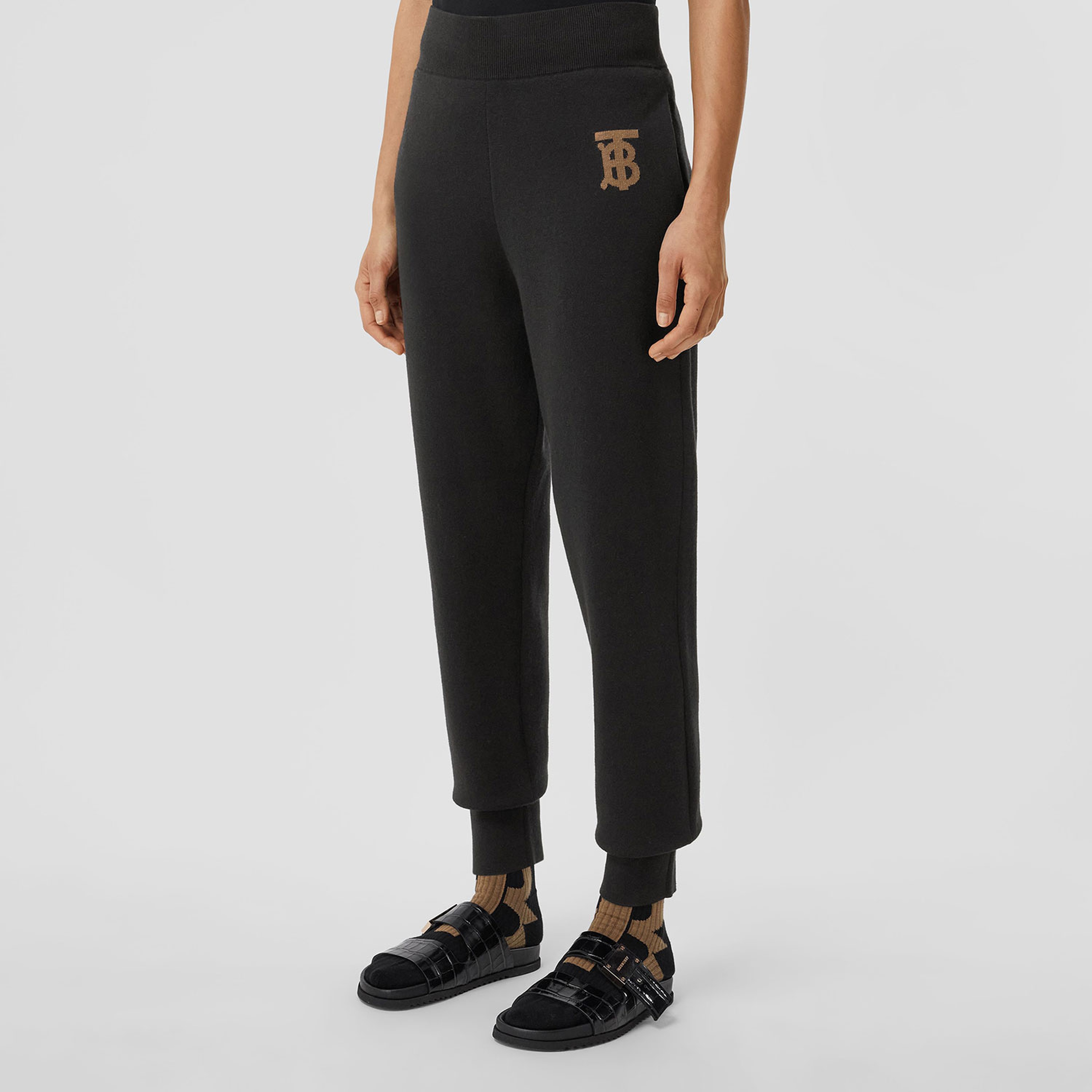 Burberry Kadın Siyah Pantolon