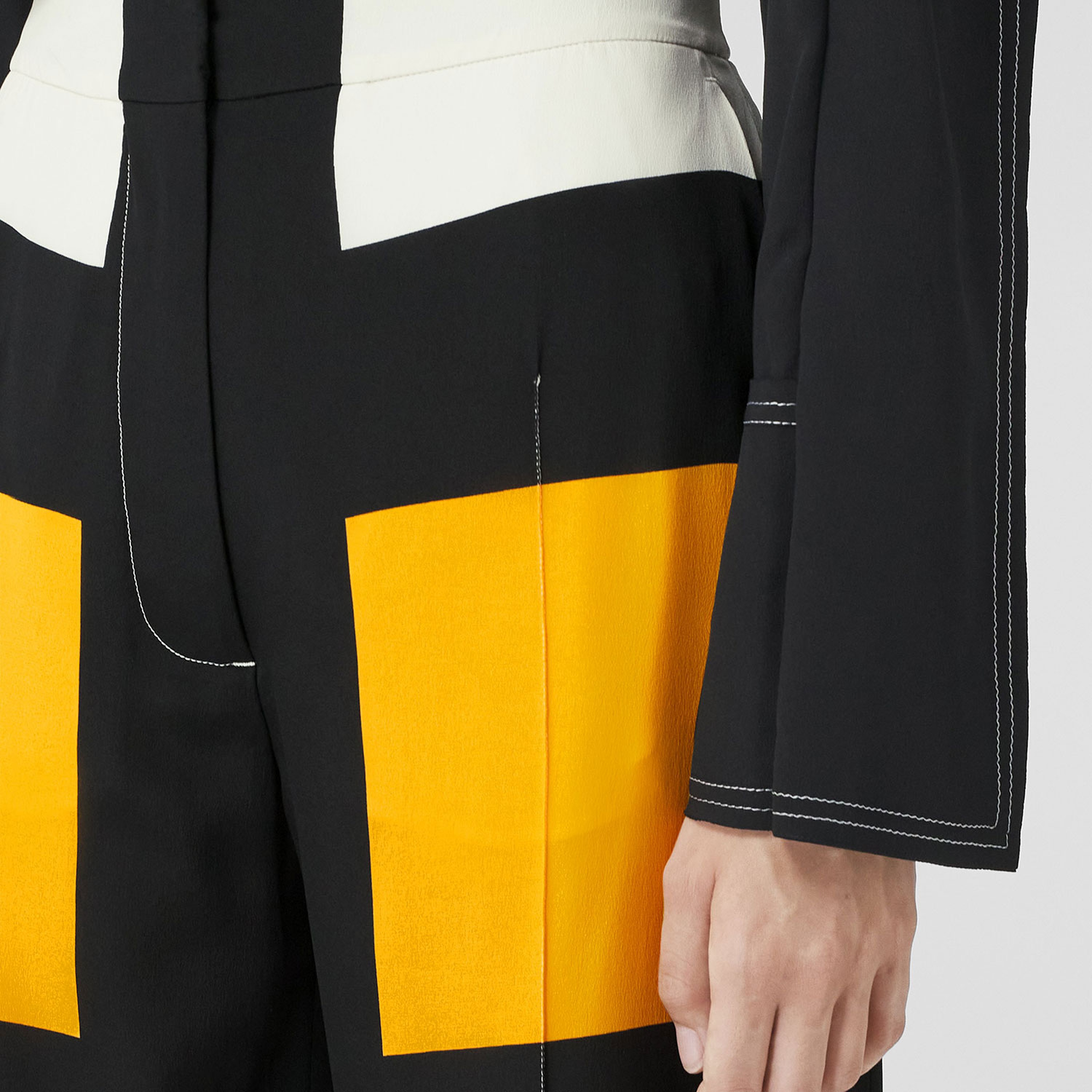 Burberry Kadın Kırmızı Pantolon