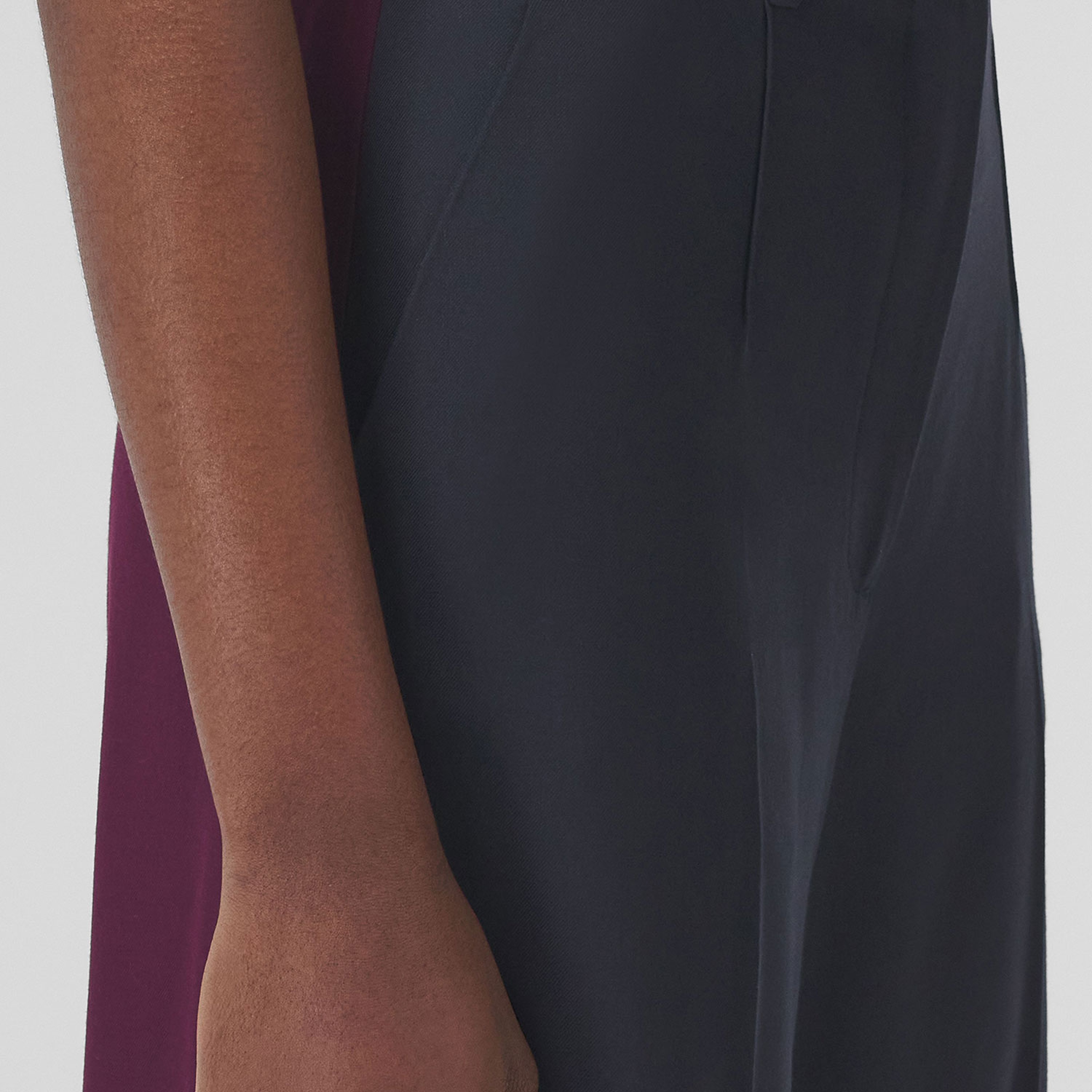 Burberry Kadın Siyah Pantolon