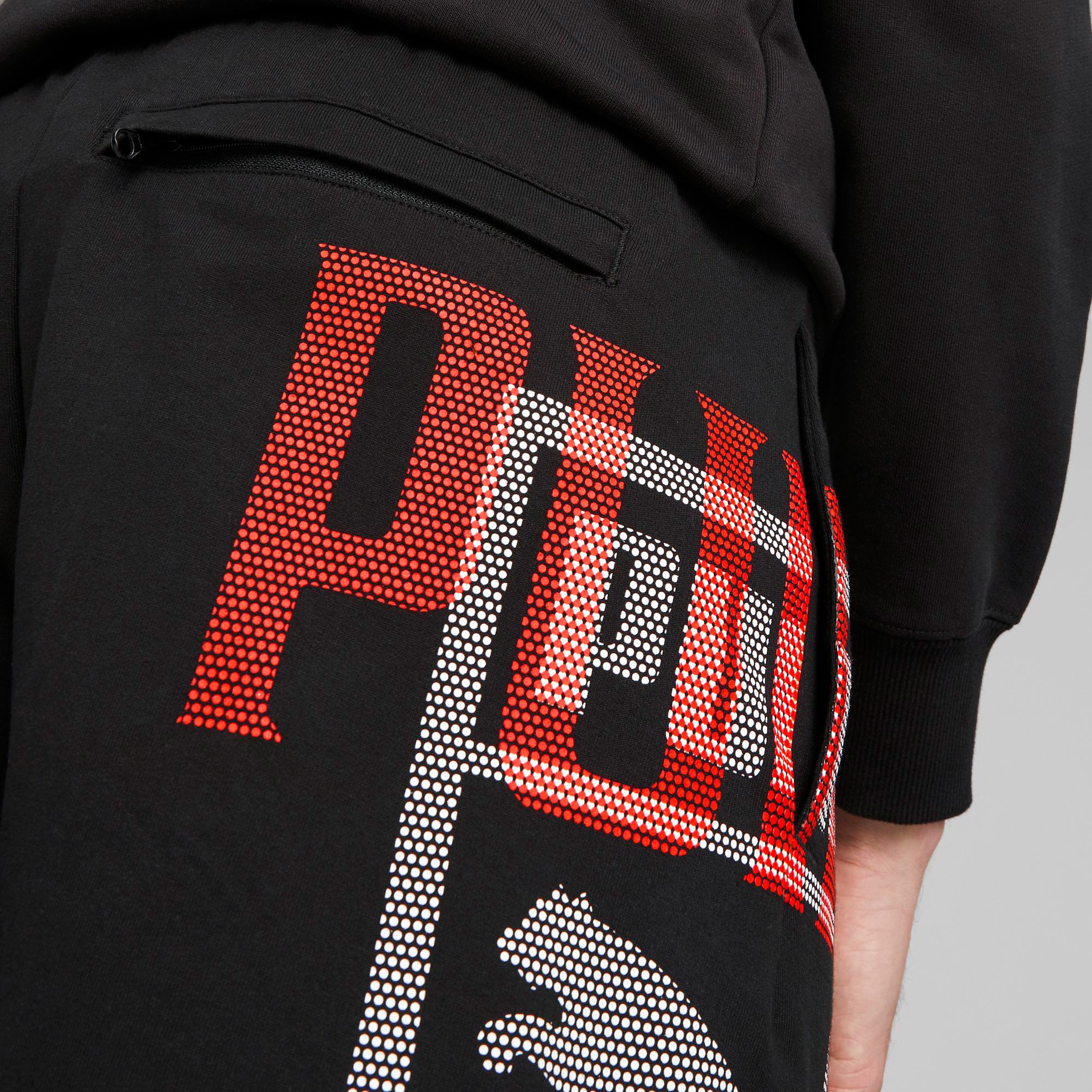 Puma Classics GEN. Shorts 8" Erkek Siyah Şort