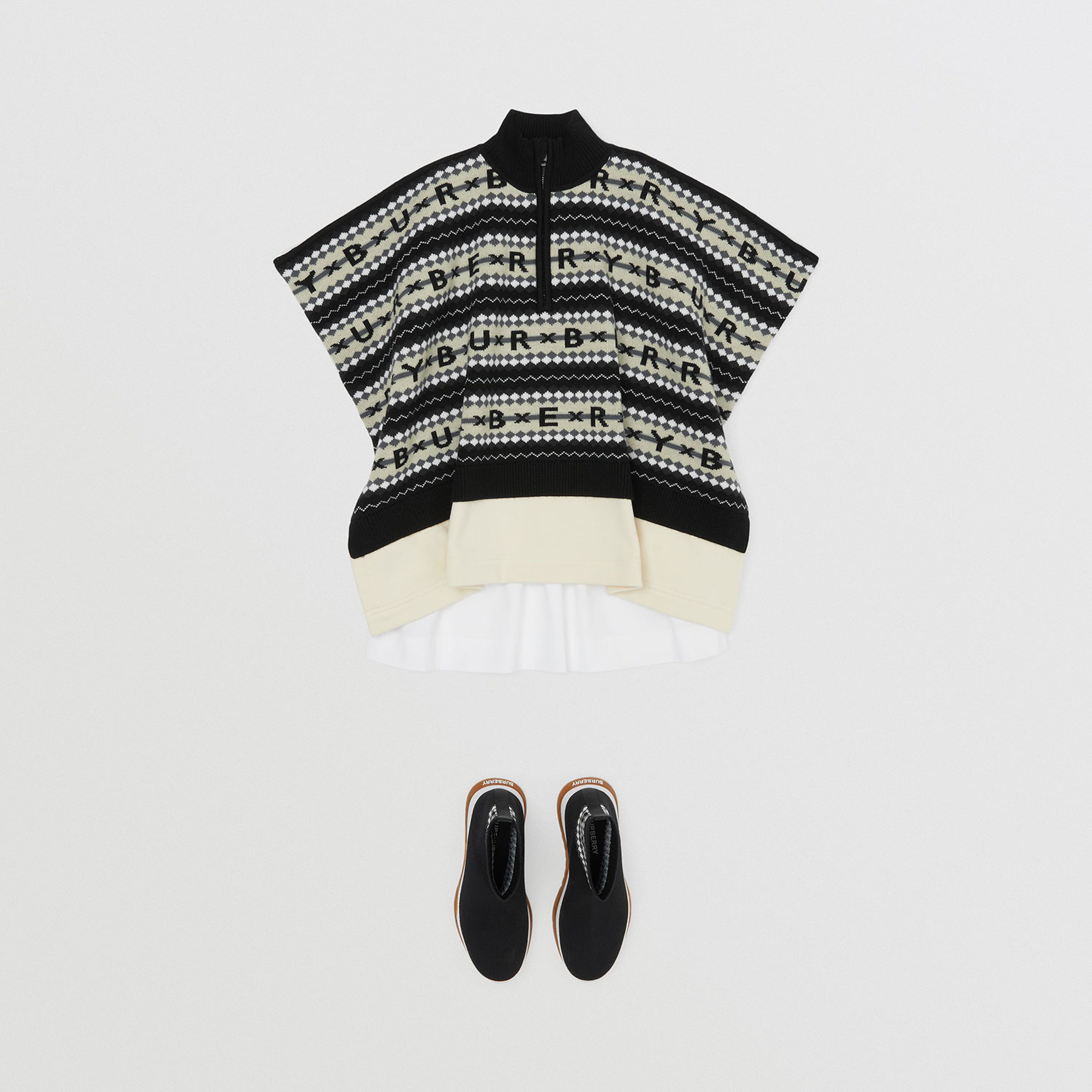 Burberry Çocuk Siyah Panço