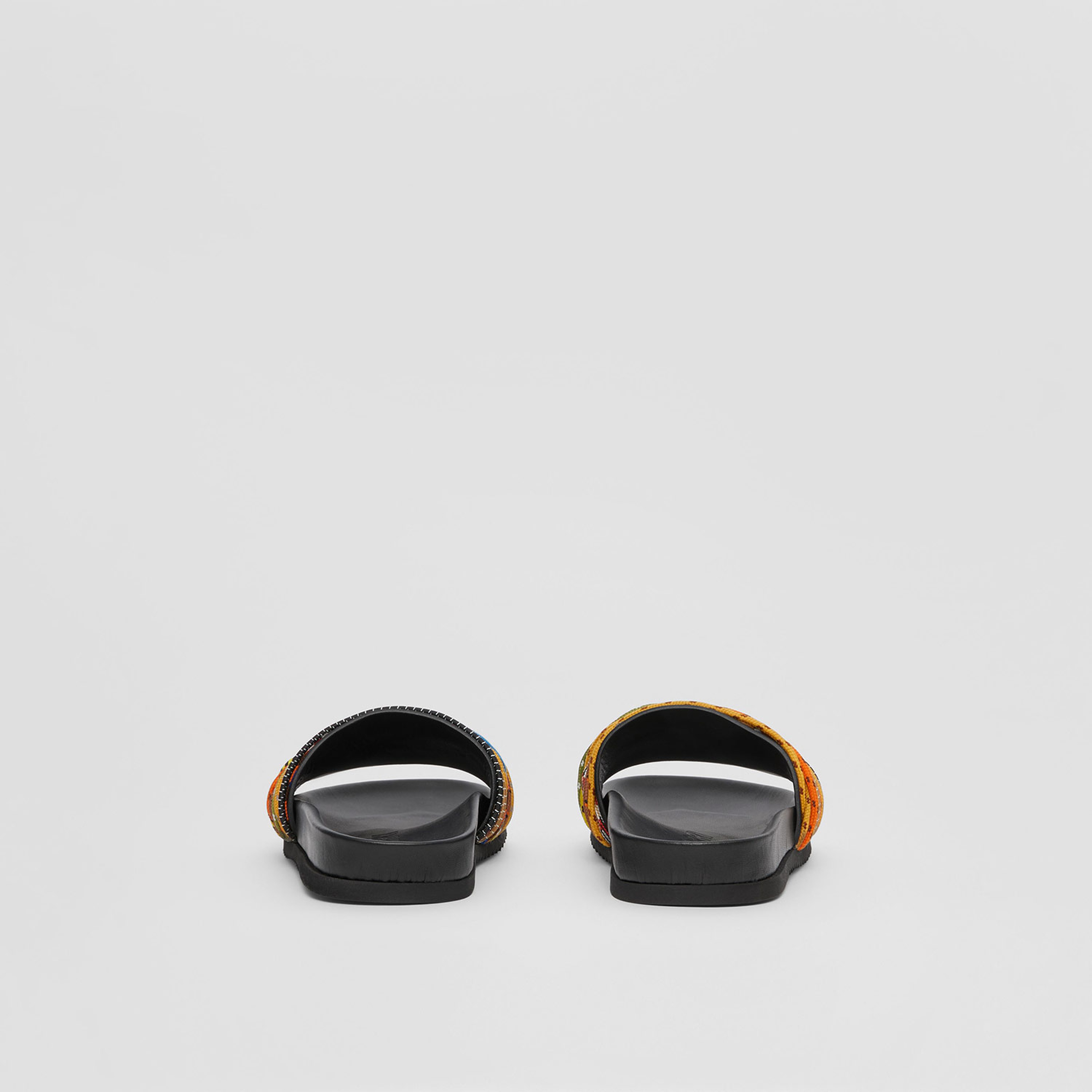 Burberry Erkek Renkli Terlik