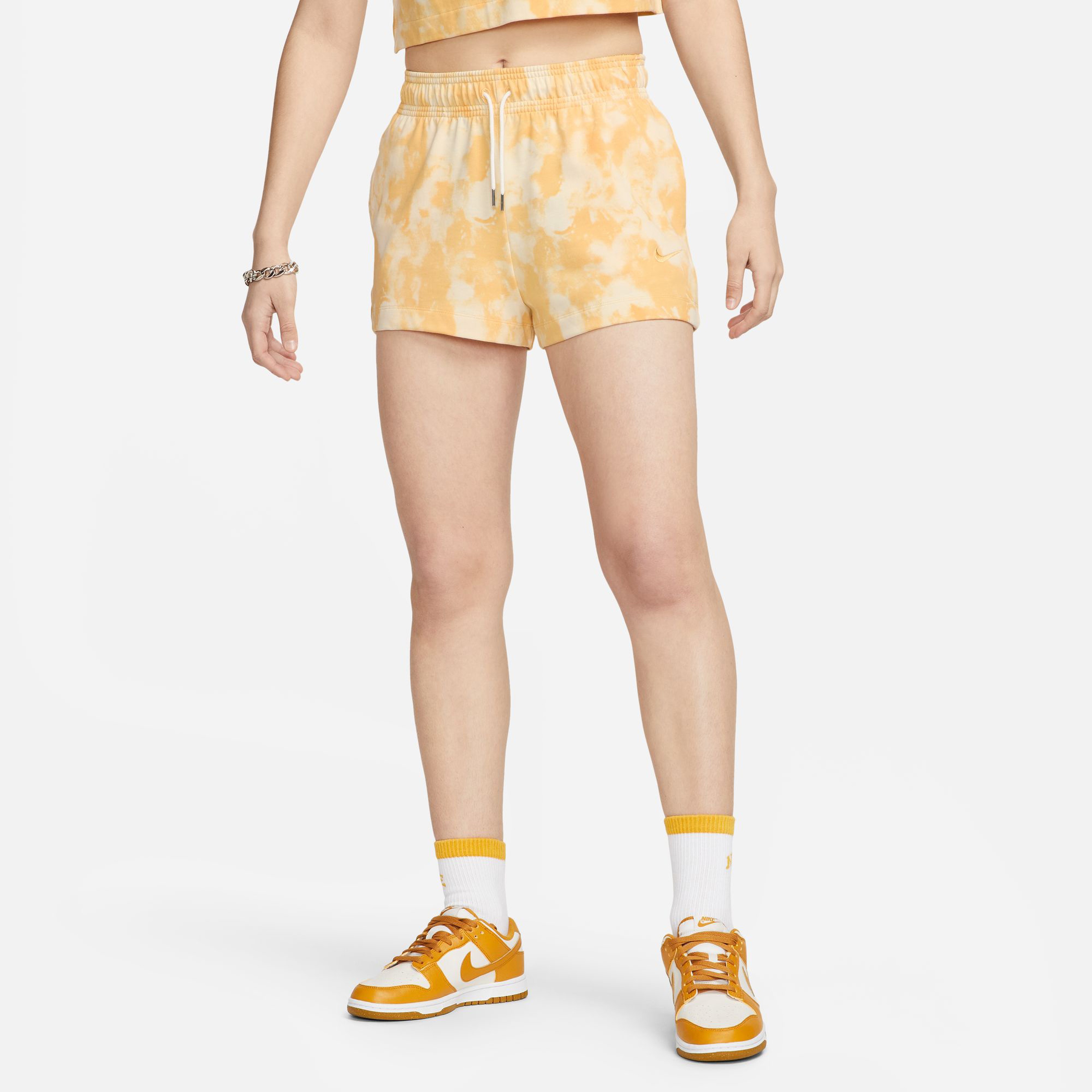 Nike Sportswear Kadın Sarı Şort