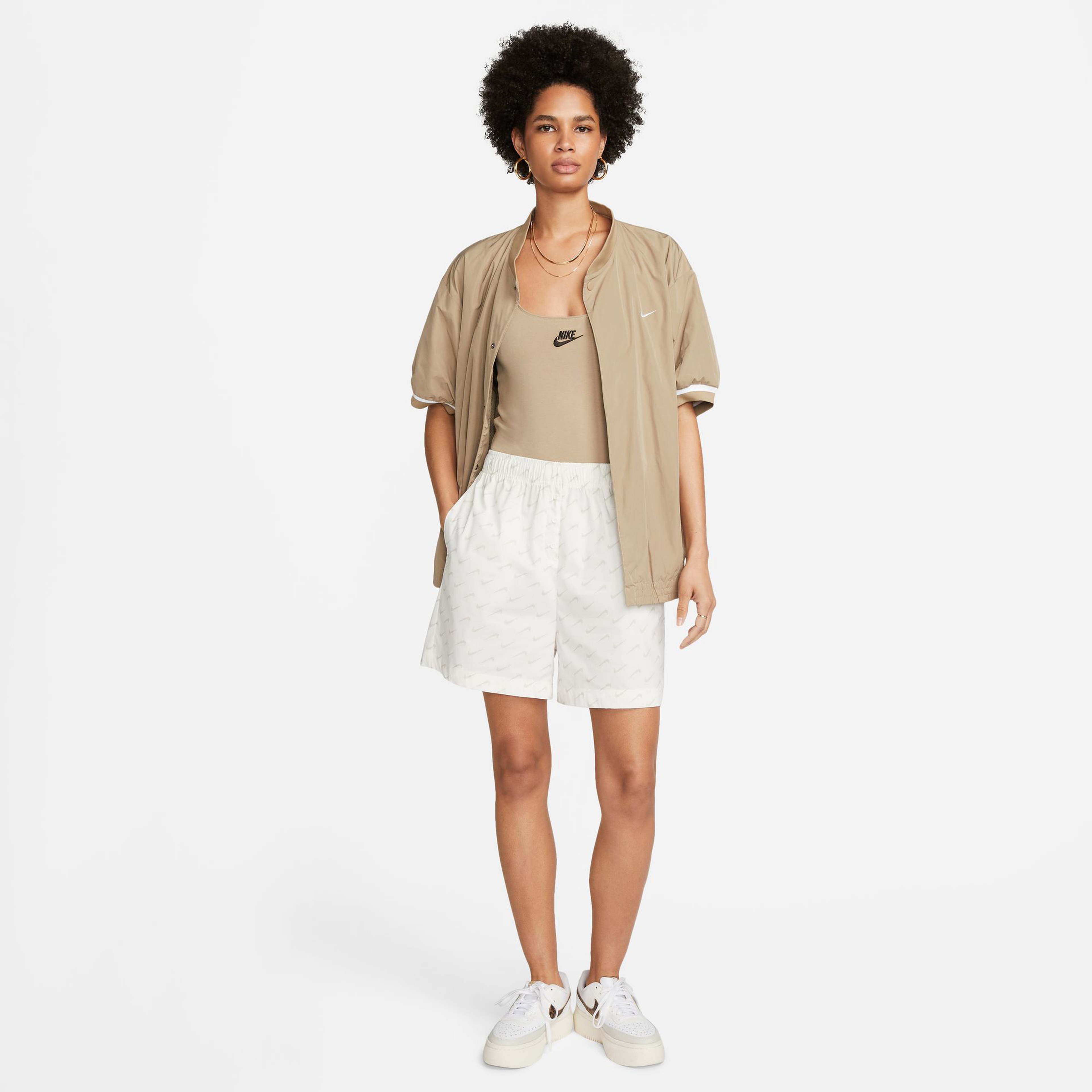 Nike Sportswear Everyday Modern Kadın Beyaz Şort