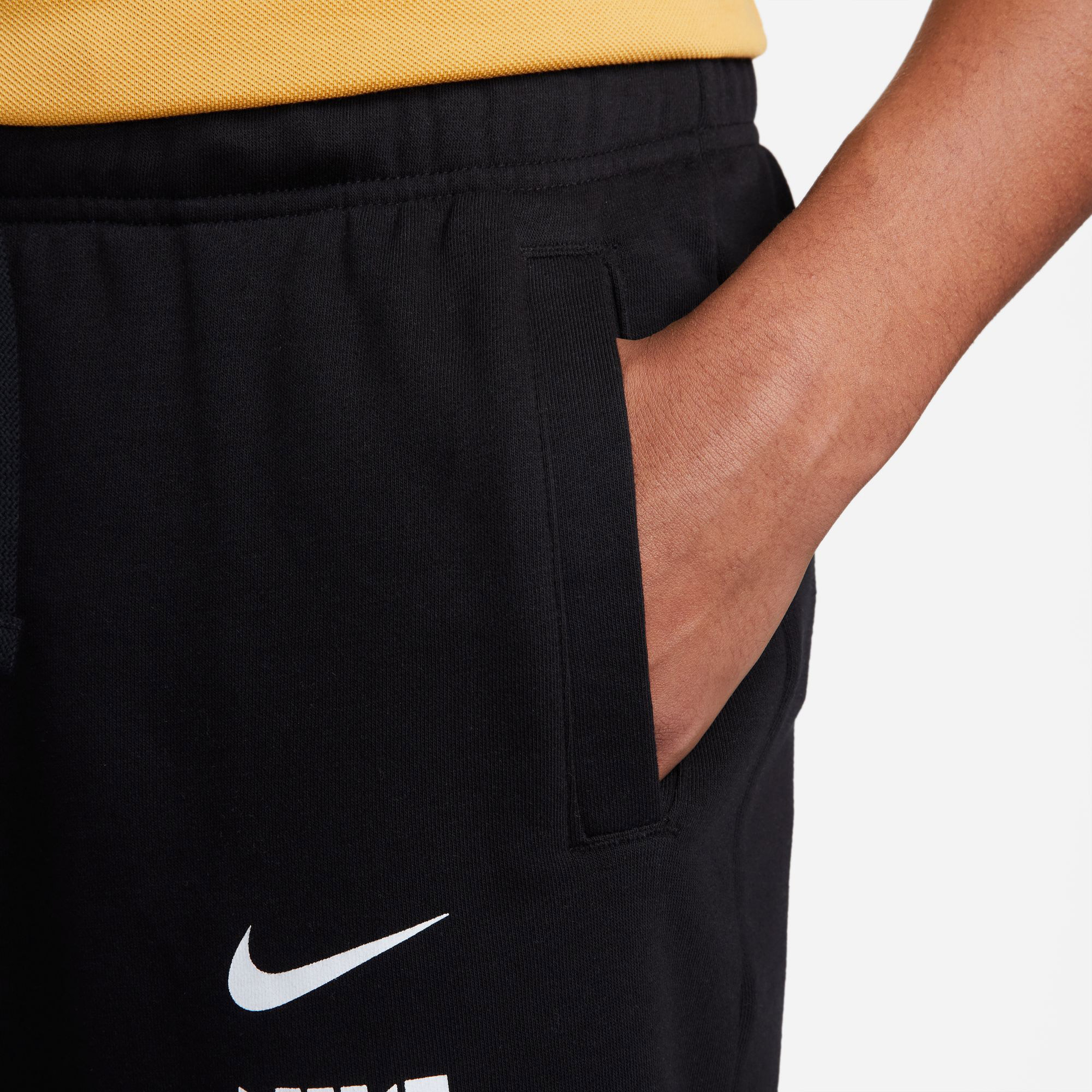 Nike Club+ Ft Mlogo Erkek Siyah Şort