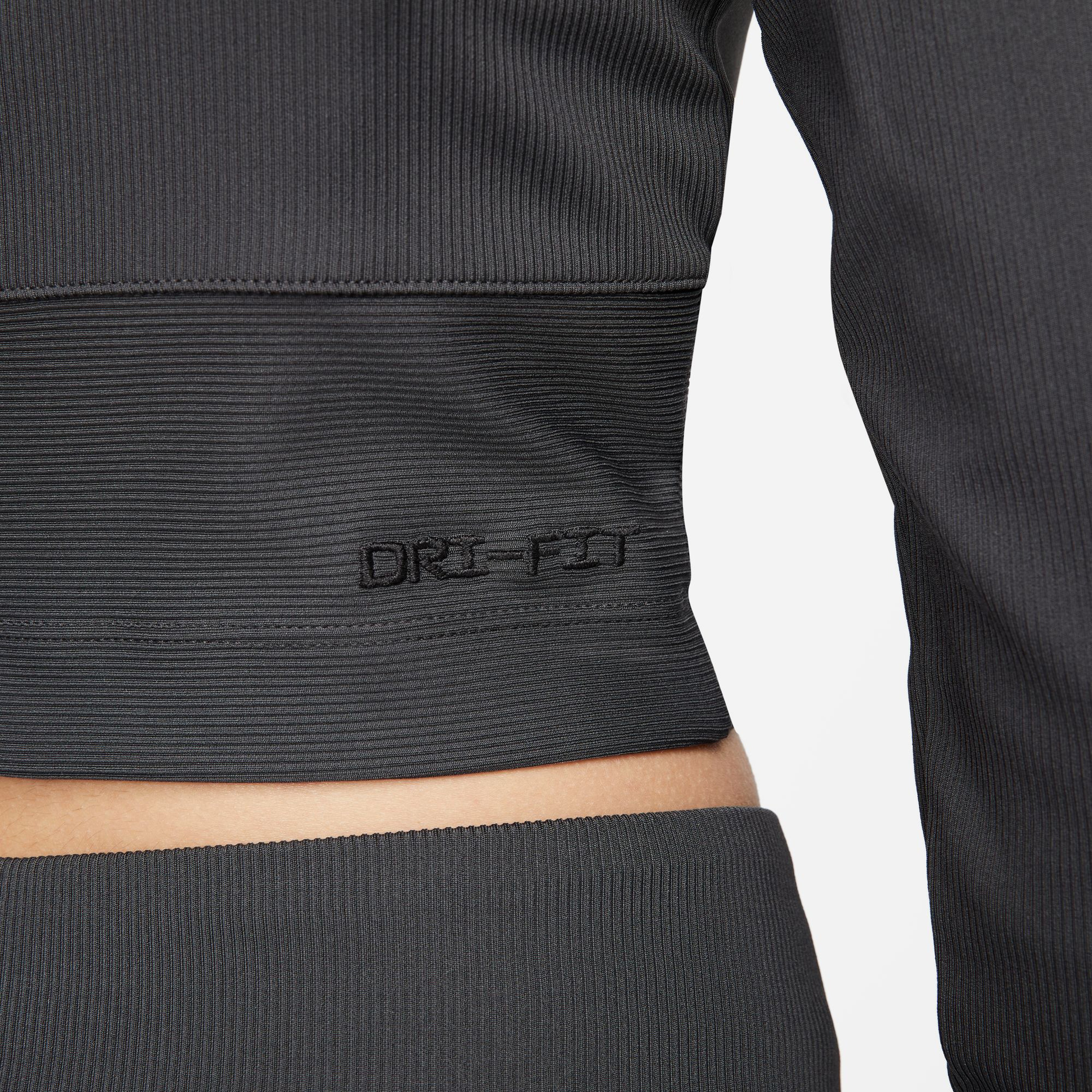 Nike Sportswear Top Rib Kadın Gri T-Shirt
