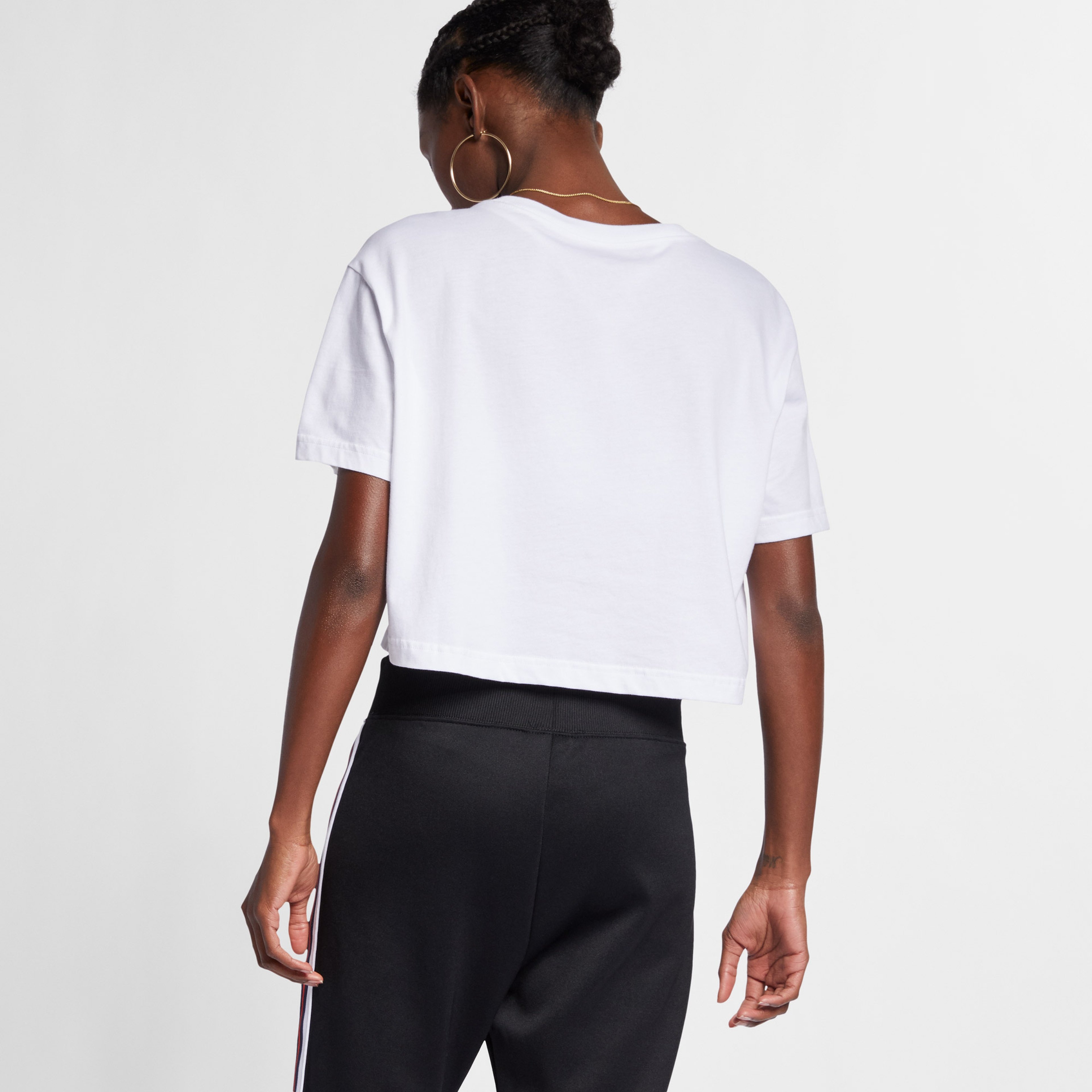 Nike Sportswear Essential Crop Kadın Beyaz T-Shirt