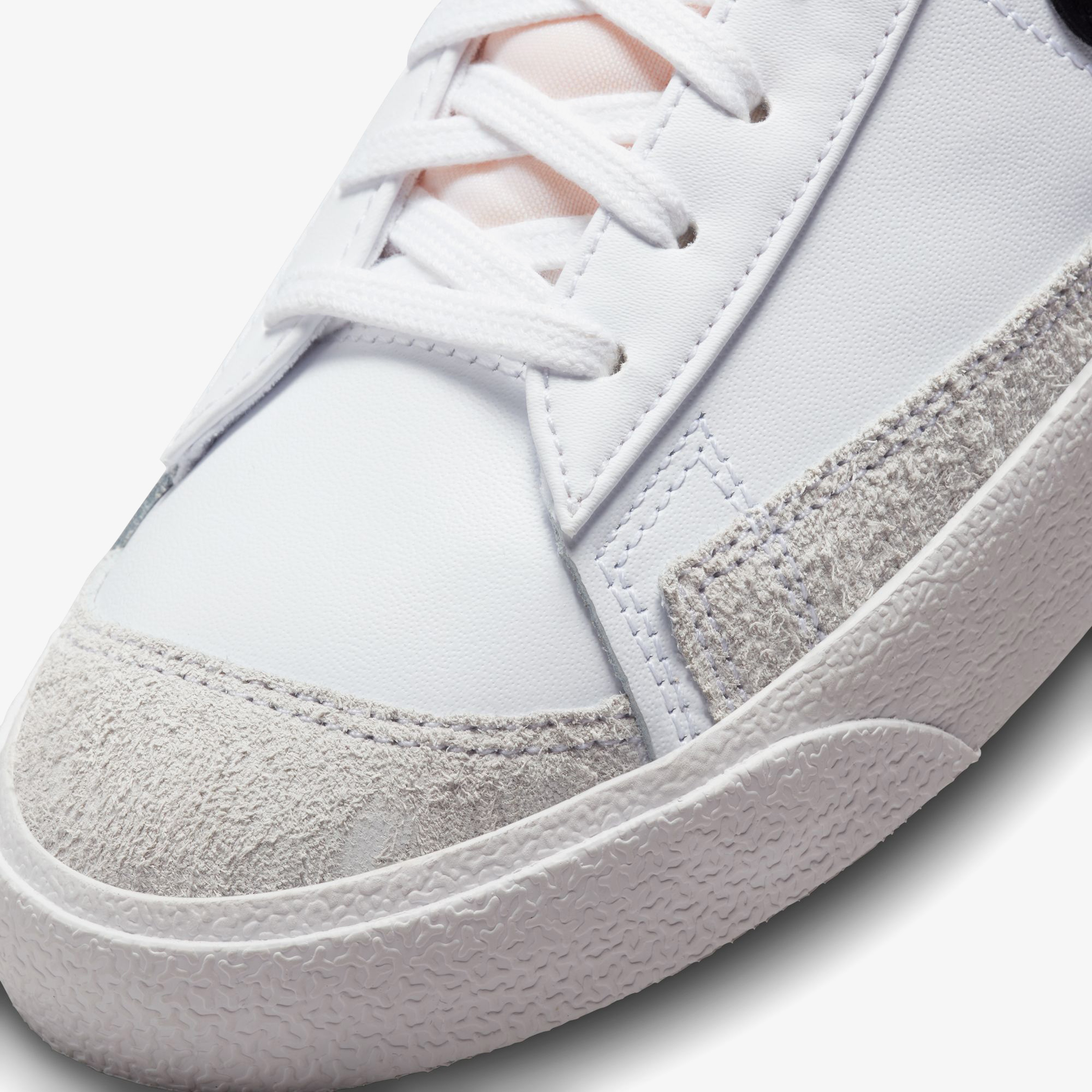 Nike Blazer Mid '77 Vintage Erkek Beyaz Spor Ayakkabı