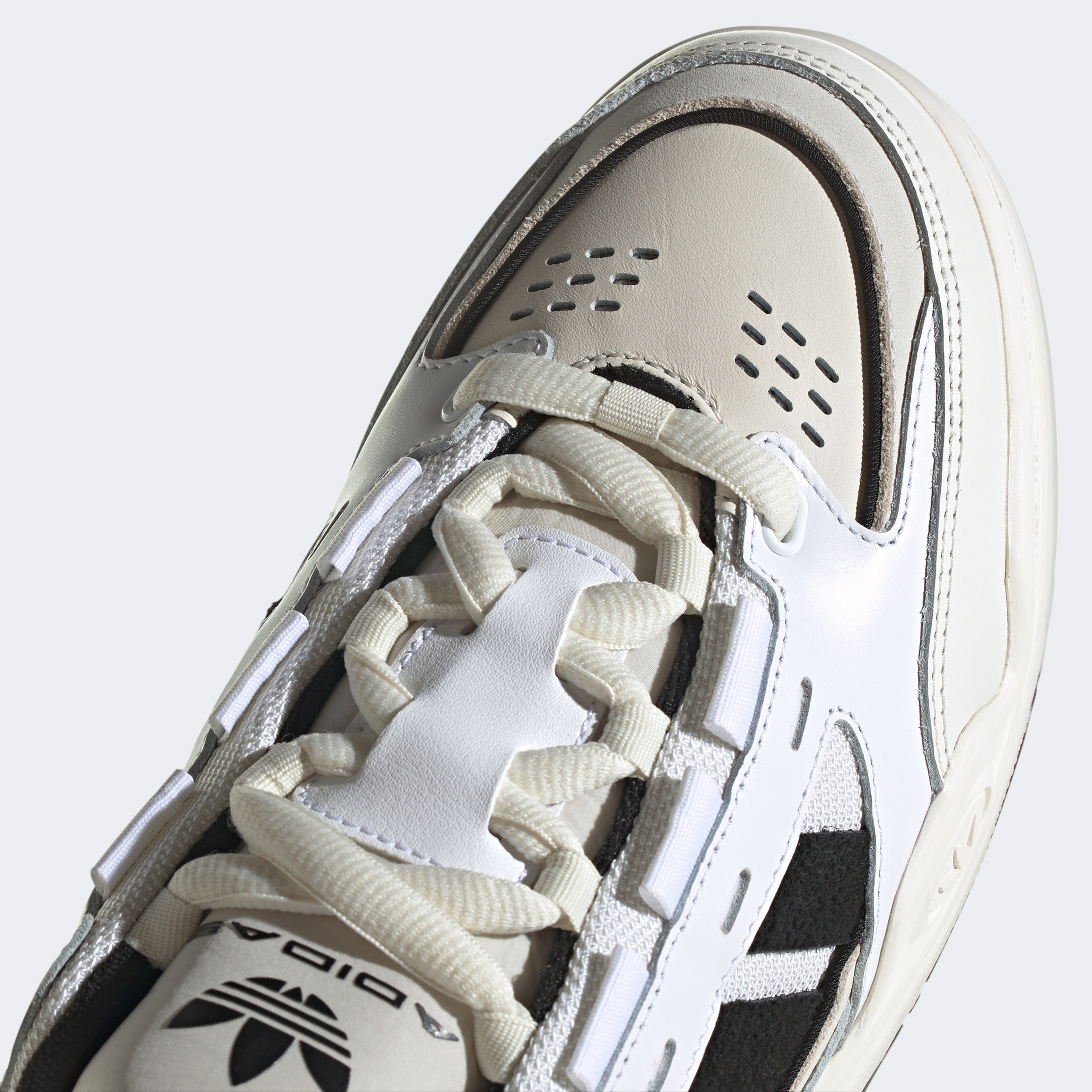 adidas Adi2000 Unisex Beyaz Spor Ayakkabı