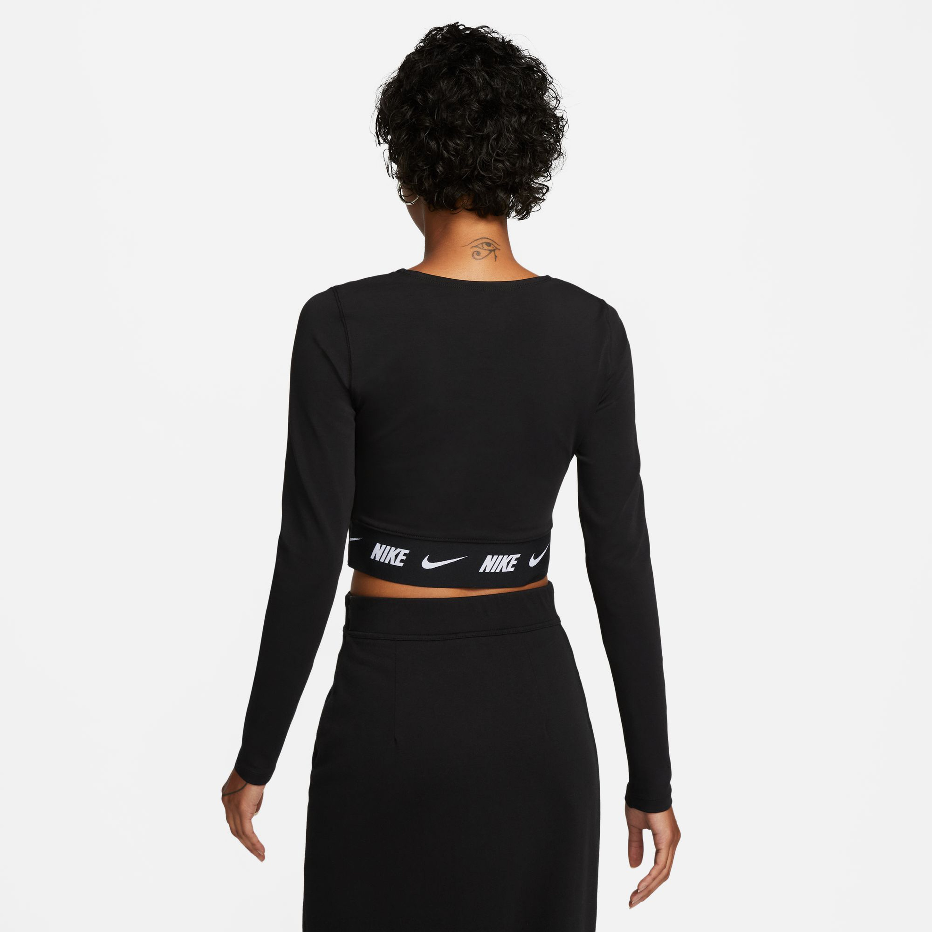 Nike Sportswear Kadın Siyah Crop T-Shirt
