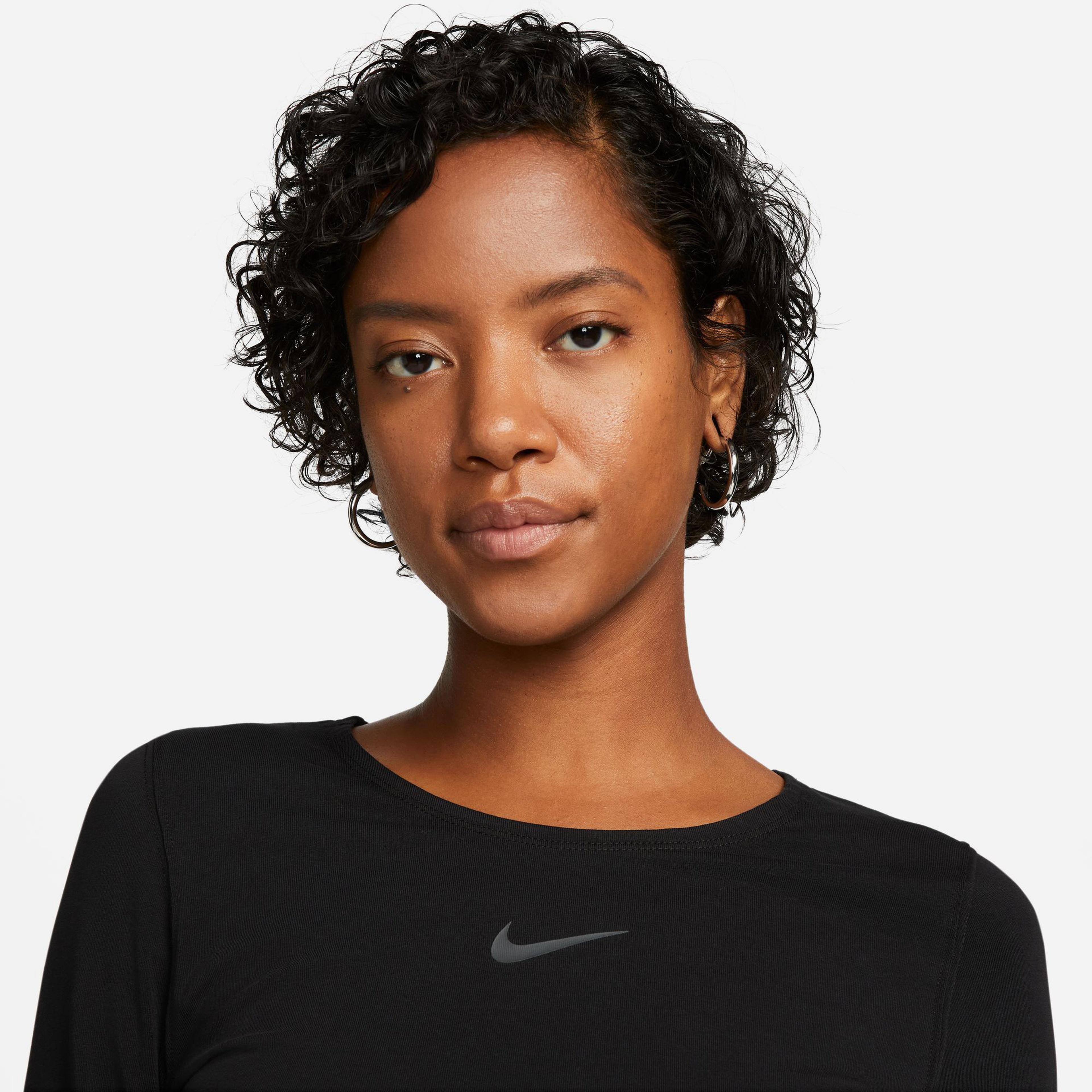 Nike Sportswear Kadın Siyah Crop T-Shirt