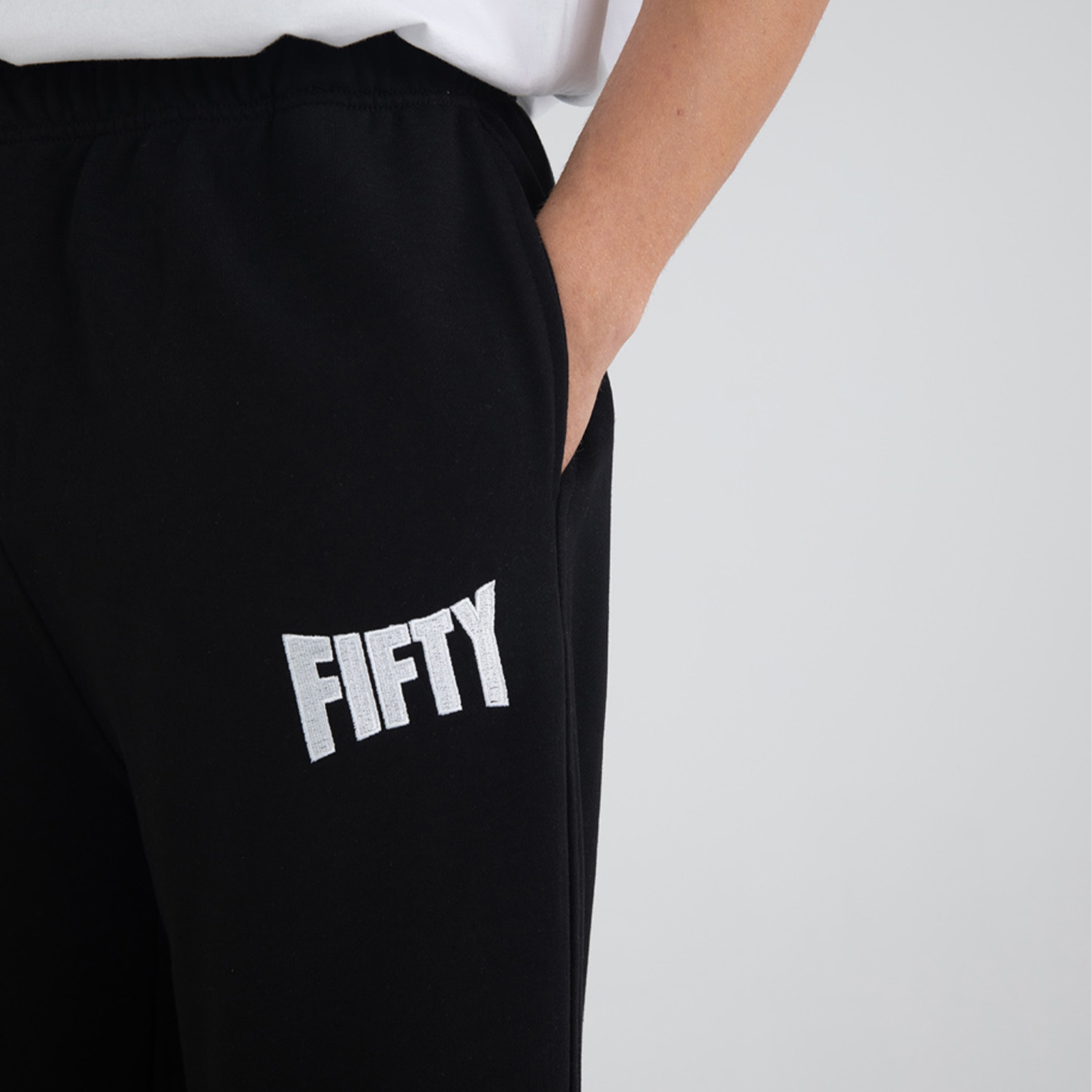 Fifty Pieces Loose Fit Erkek Siyah Eşofman Altı