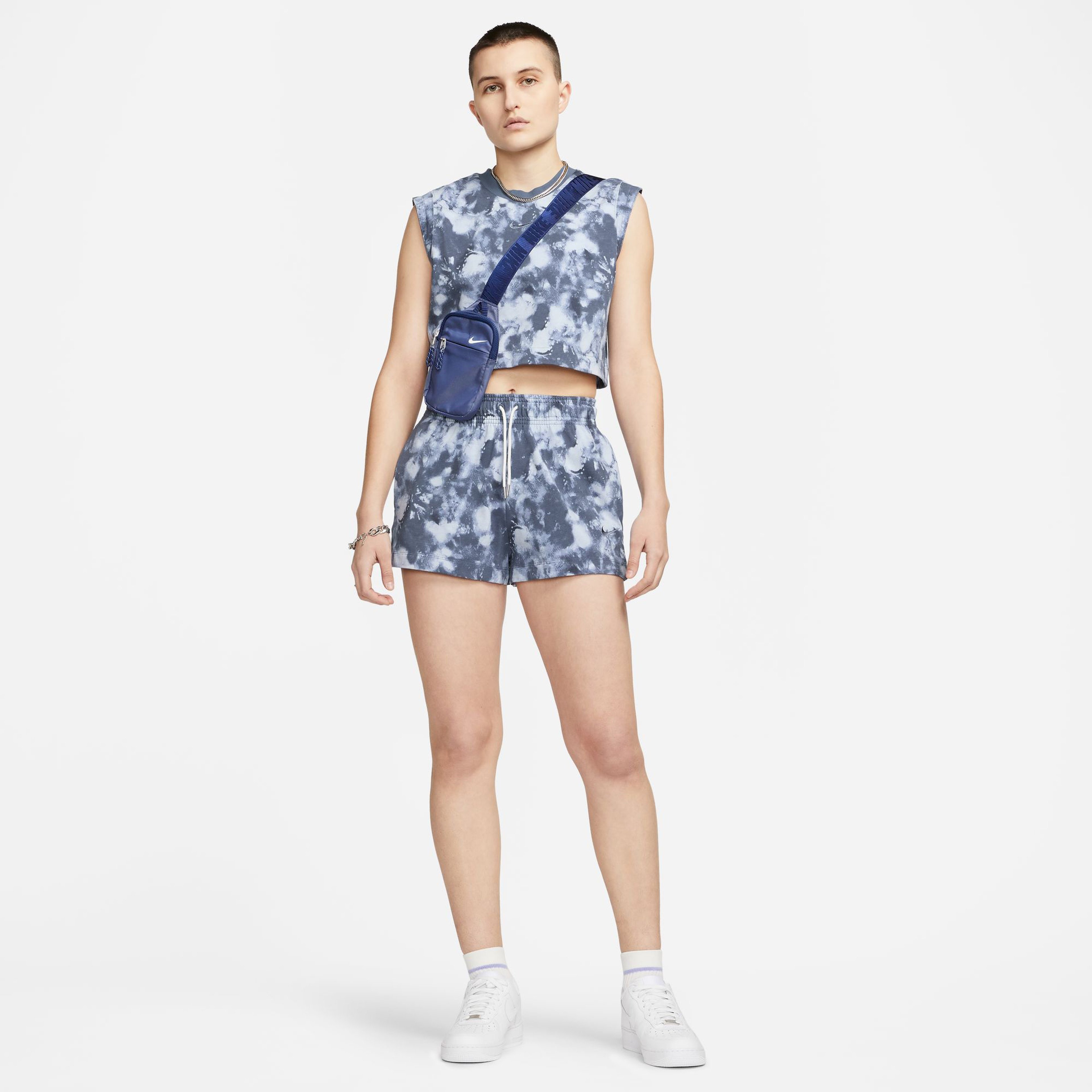 Nike Sportswear Kadın Gri Kolsuz Crop T-Shirt