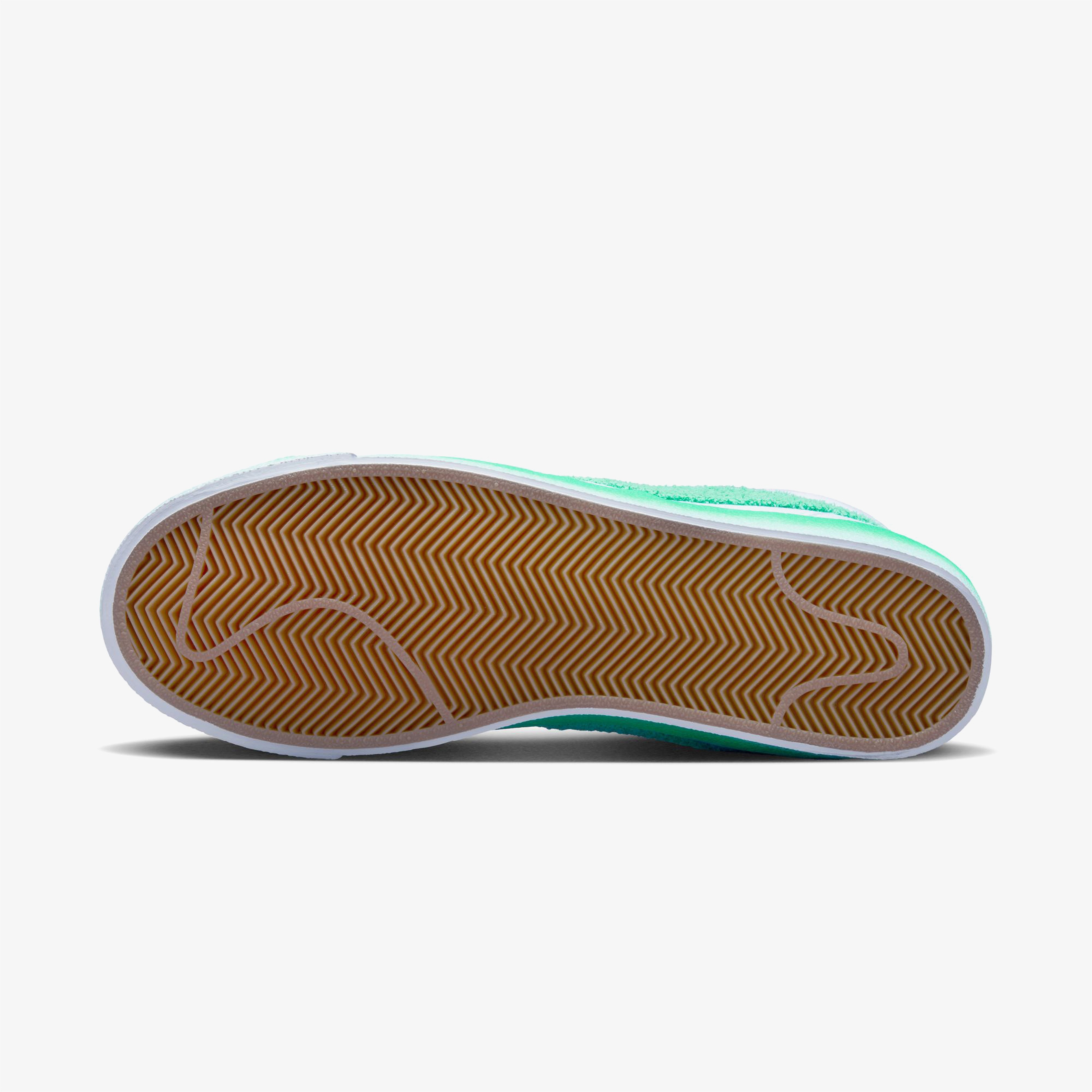 Nike Blazer Mid '77 Kadın Beyaz Spor Ayakkabı