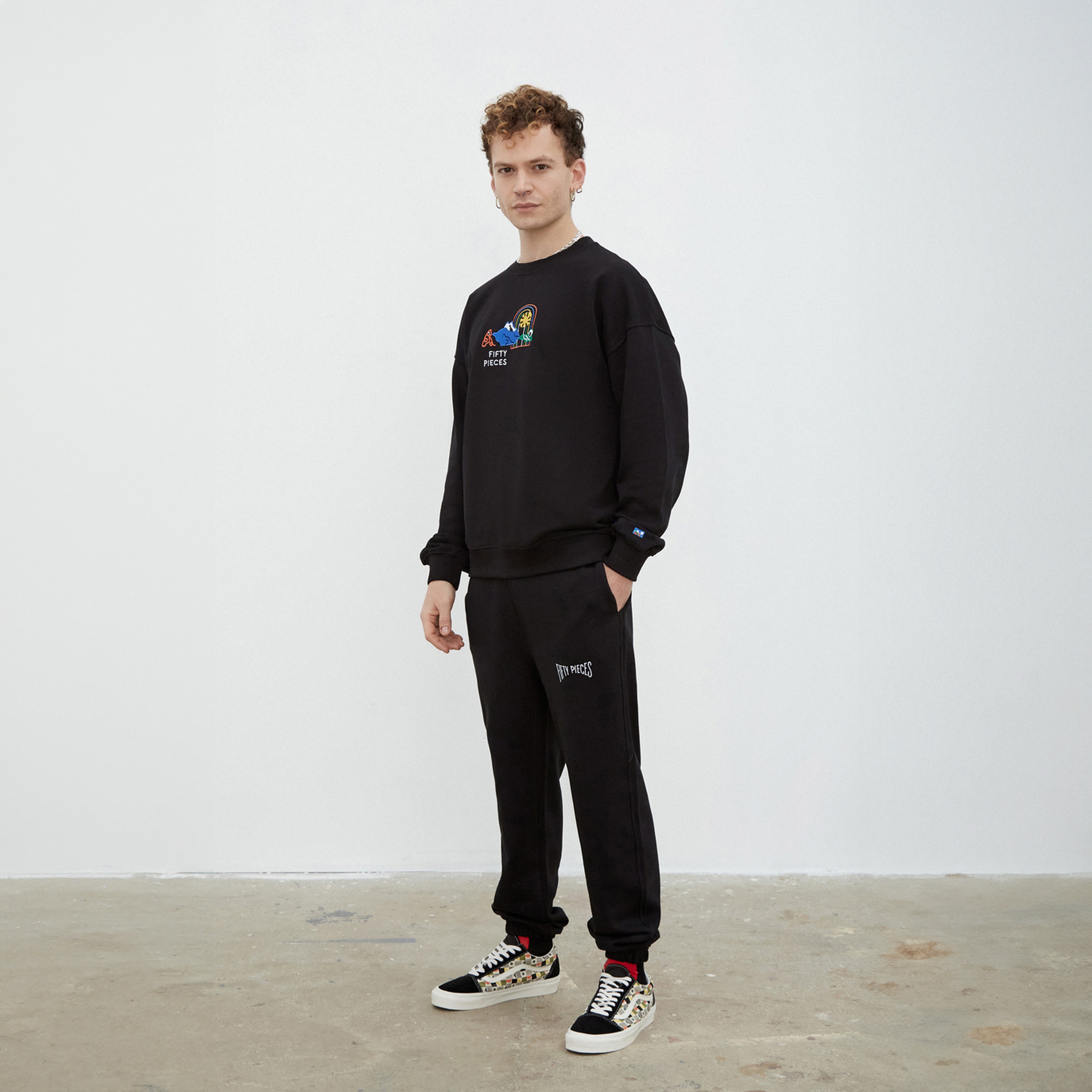 Fifty Pieces Dropped Shoulder Erkek Siyah Sweatshirt