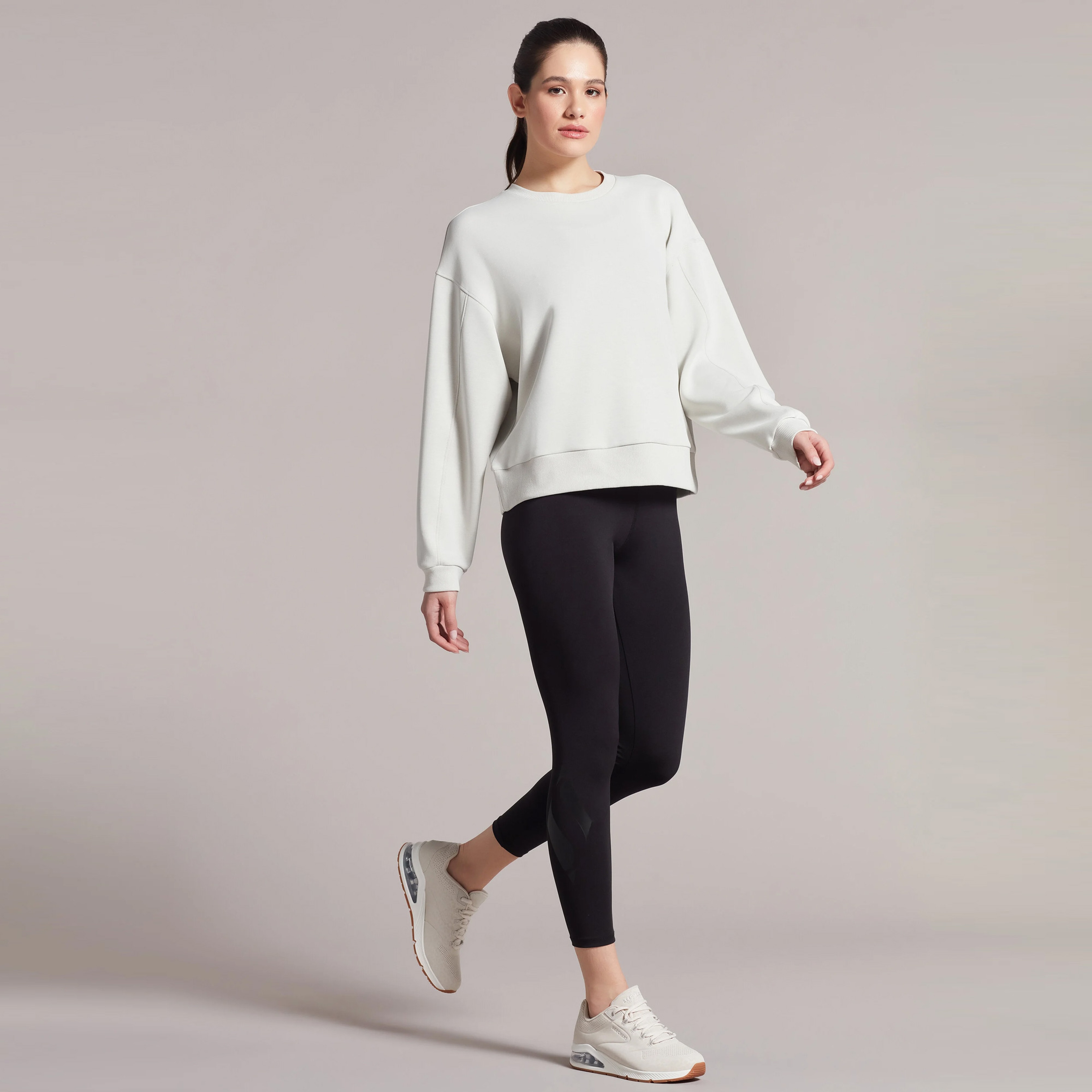 Skechers Soft Touch Crew Neck Kadın Gri Sweatshirt