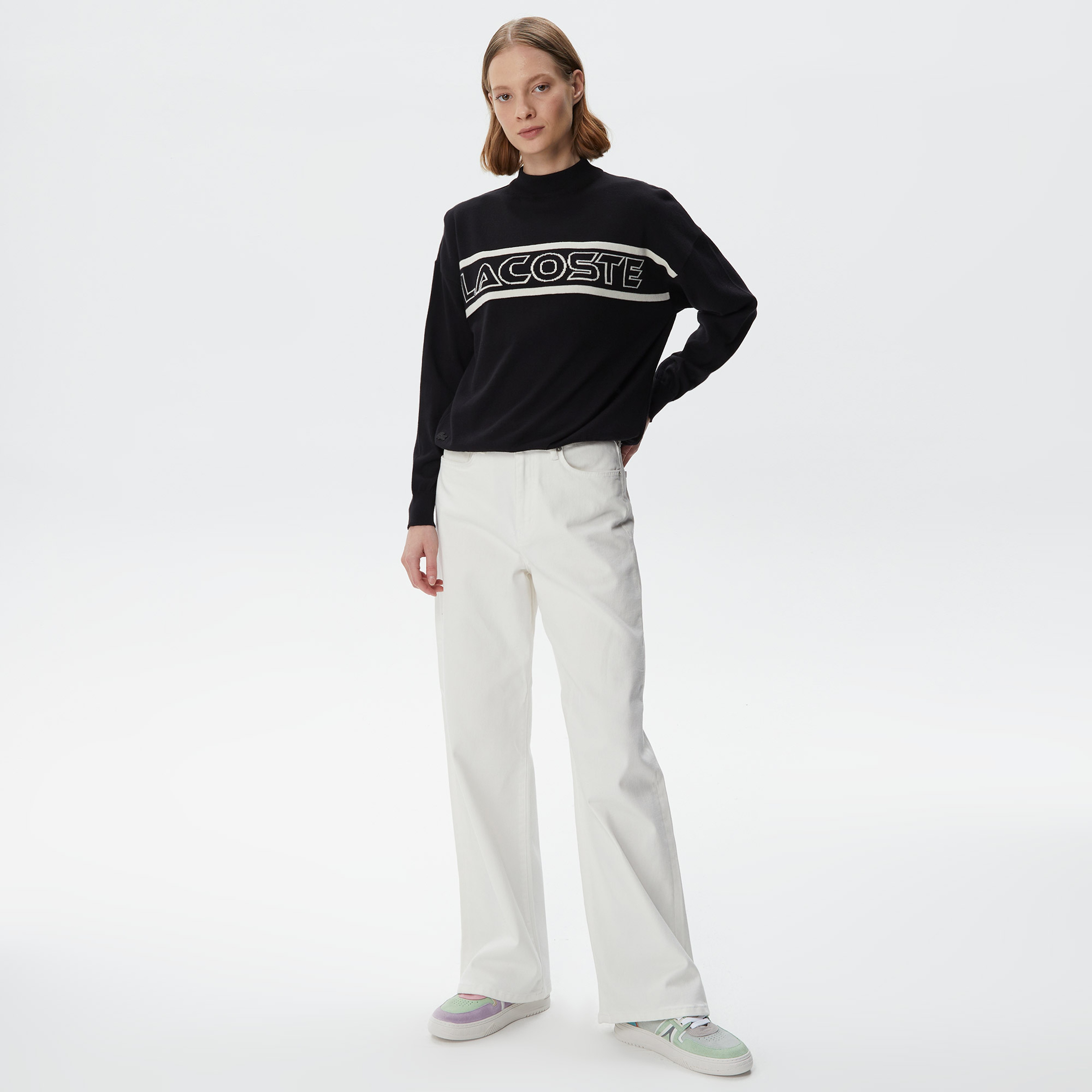 Kadın Regular Fit Dik Yaka Baskılı Siyah Kazak