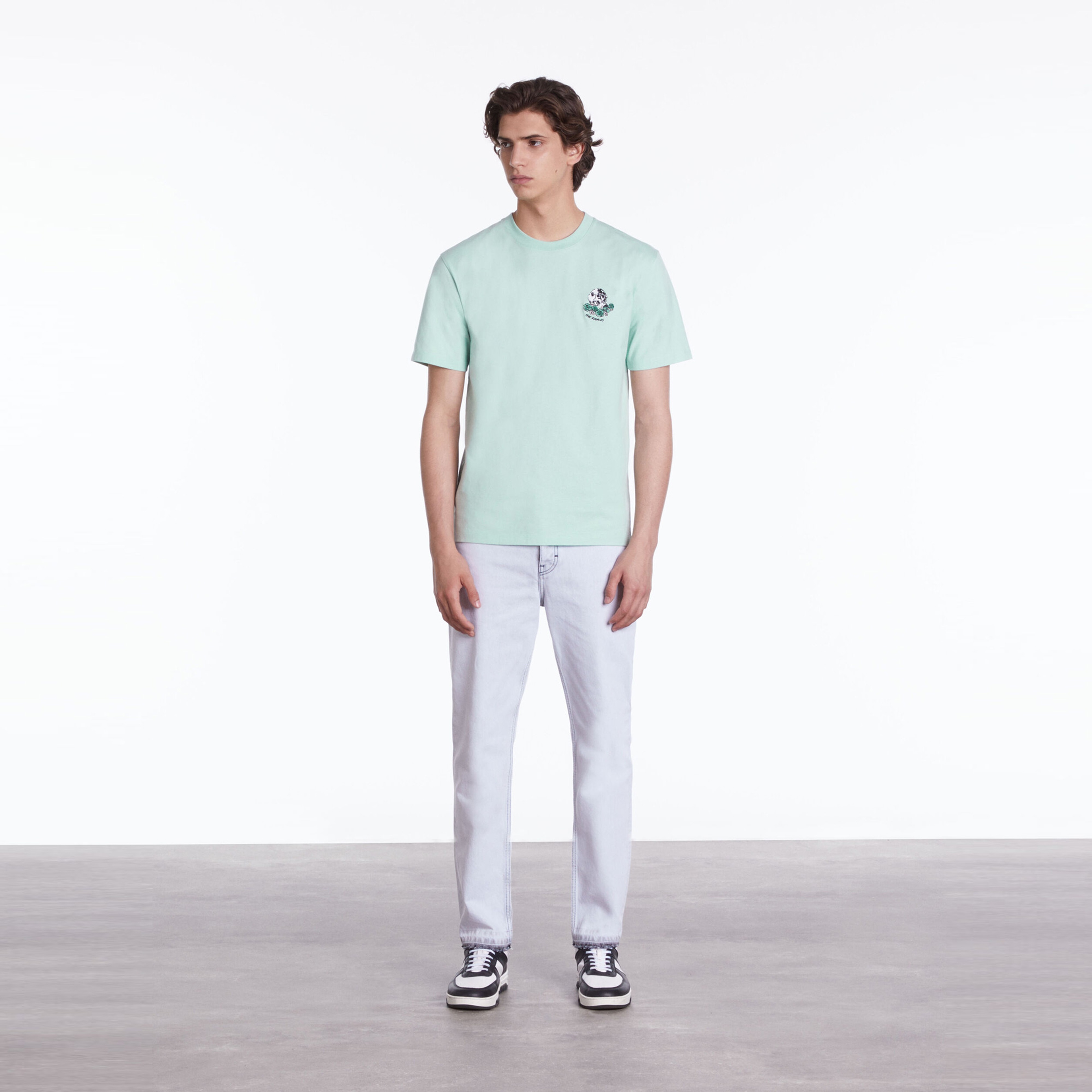 ERKEK BİSİKLET YAKA İŞLEMELİ AÇIK YEŞİL T-SHIRT