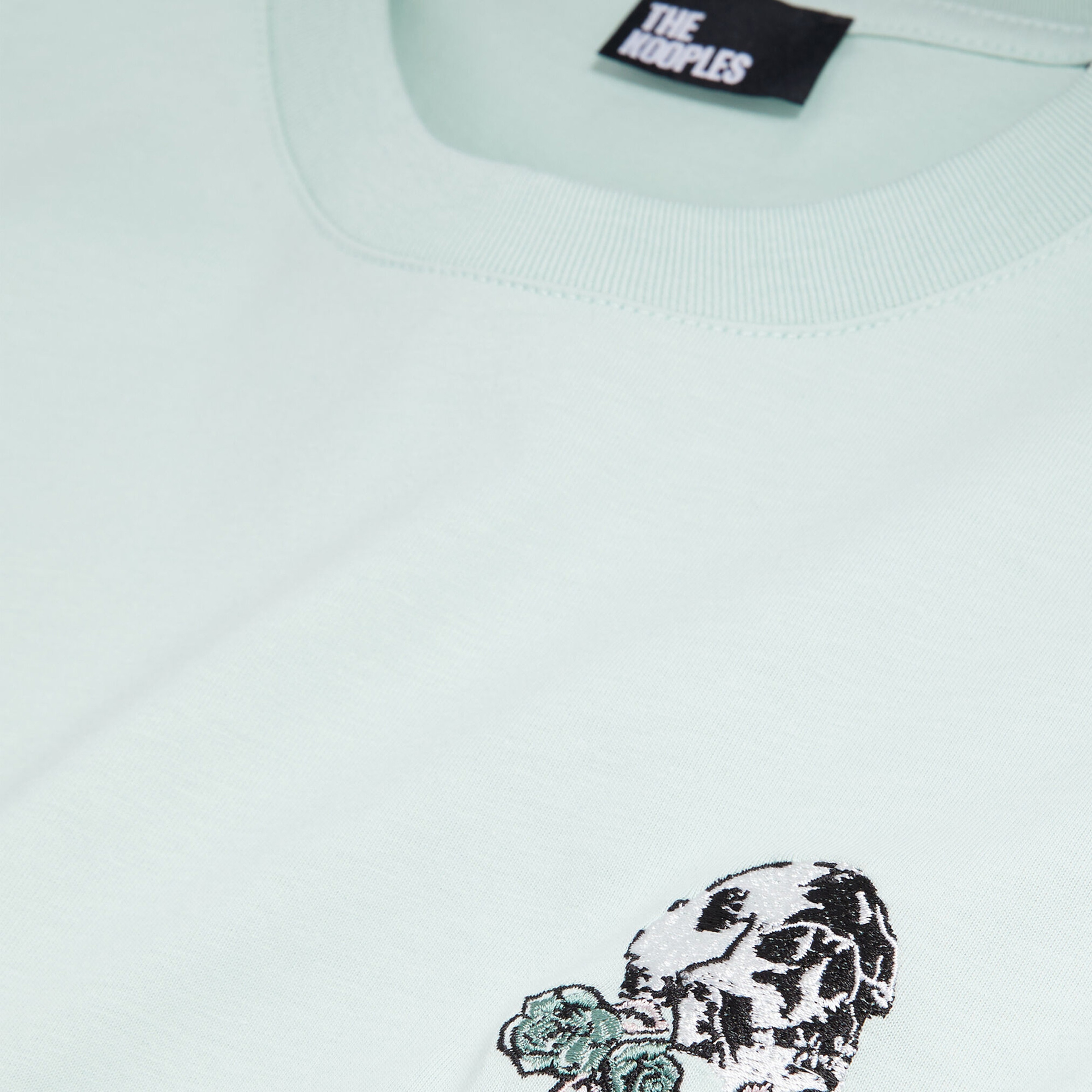 ERKEK BİSİKLET YAKA İŞLEMELİ AÇIK YEŞİL T-SHIRT