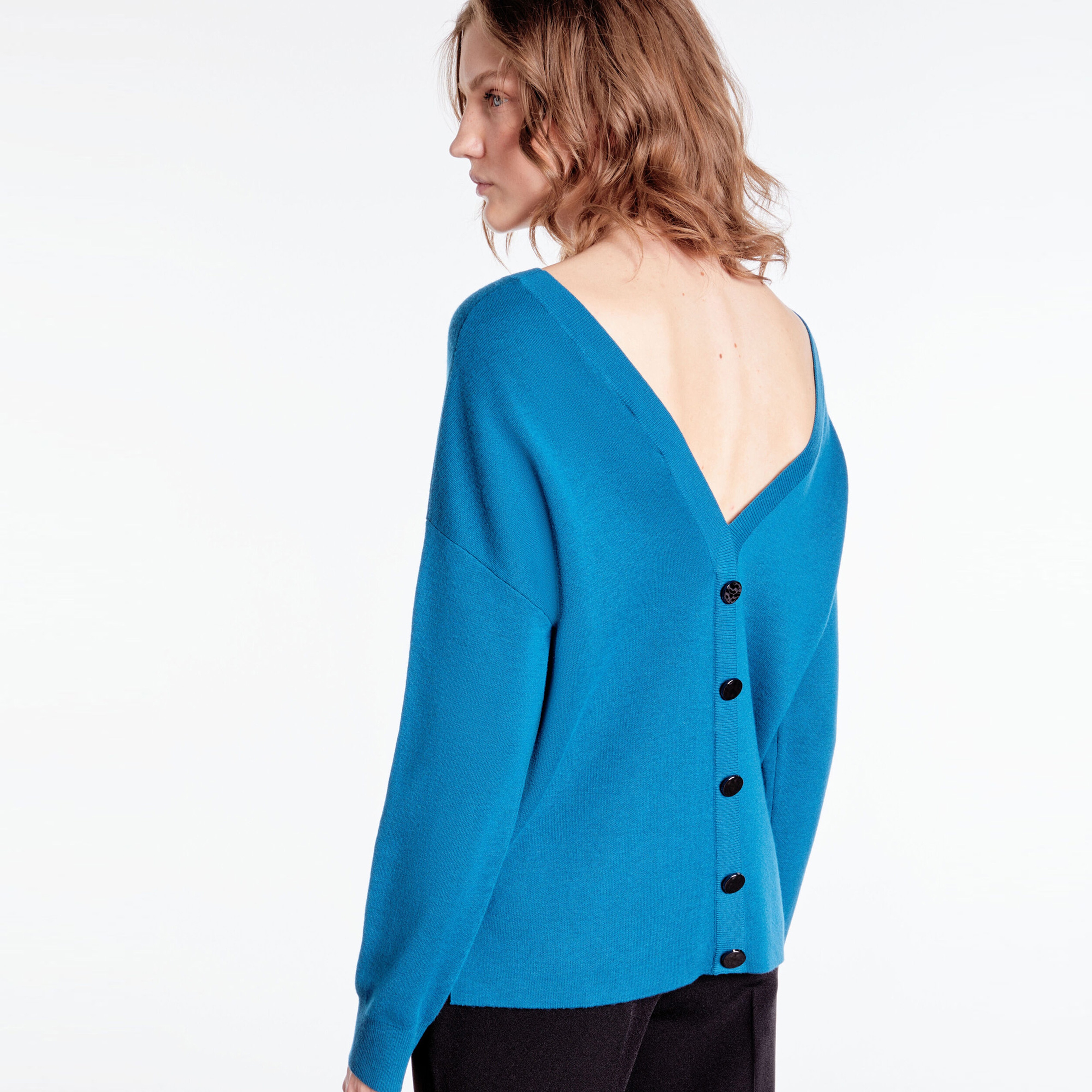 KADIN STRAIGHT FIT DÜĞMELİ MAVİ HIRKA