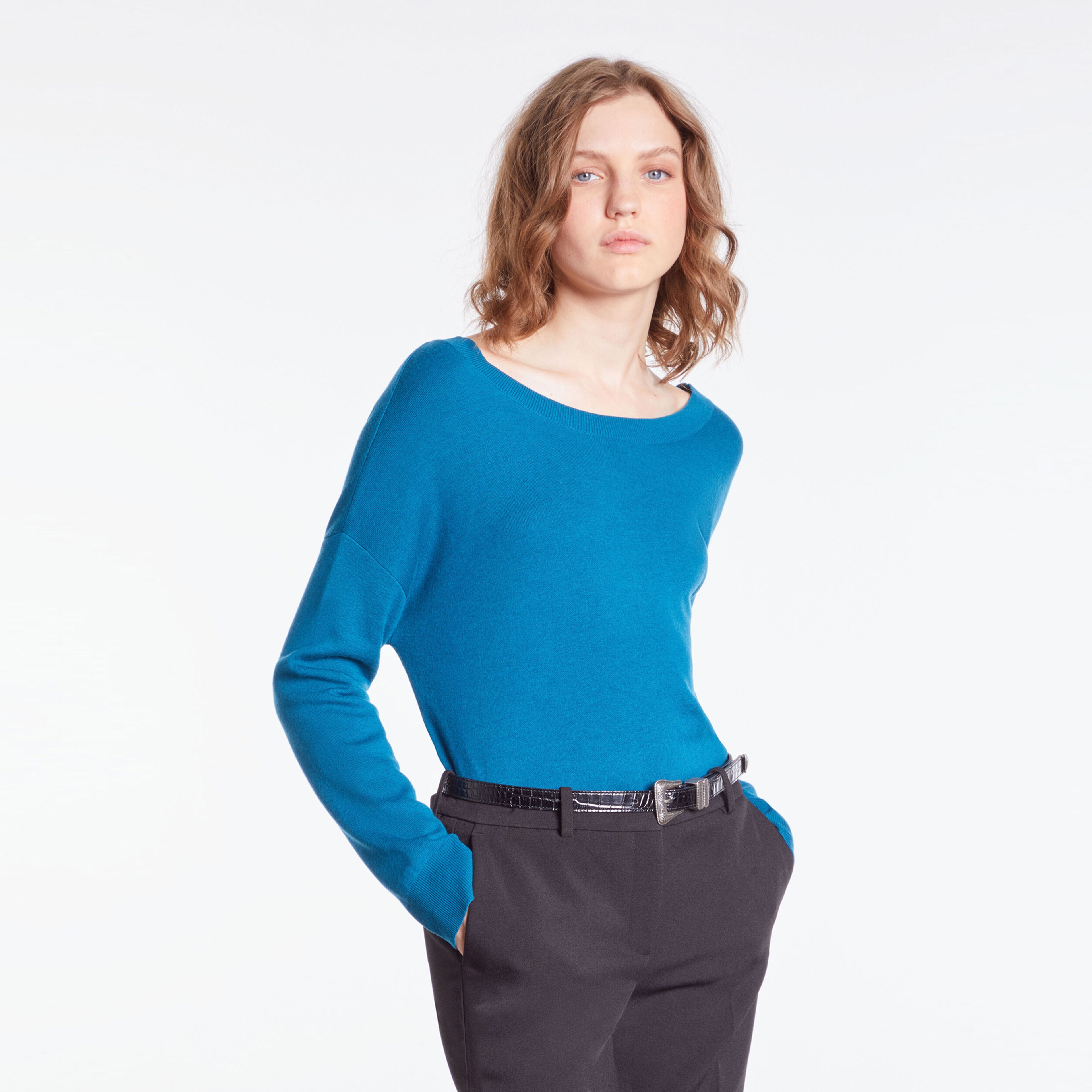 KADIN STRAIGHT FIT DÜĞMELİ MAVİ HIRKA