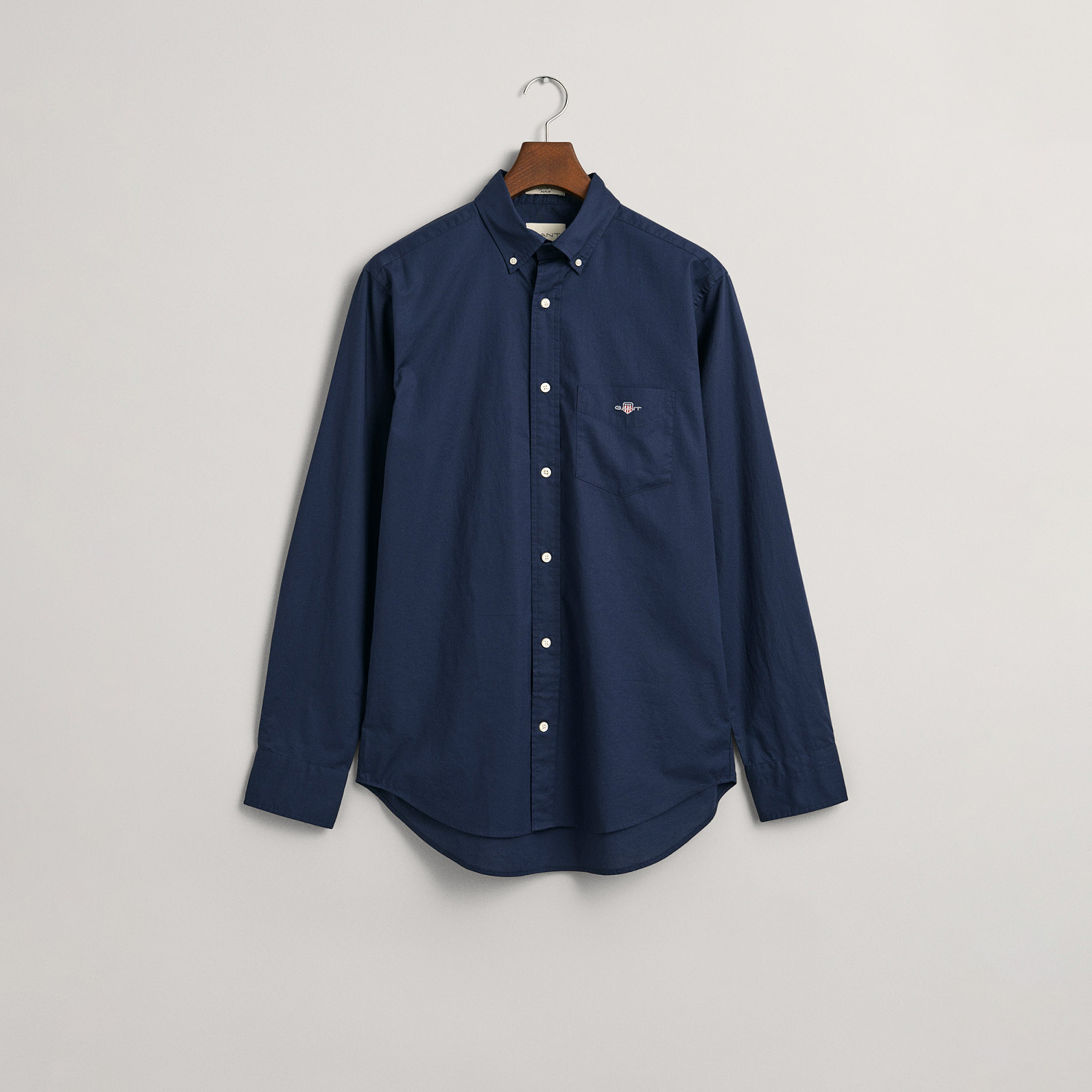 GANT Erkek Lacivert Regular Fit Düğmeli Yaka Poplin Gömlek