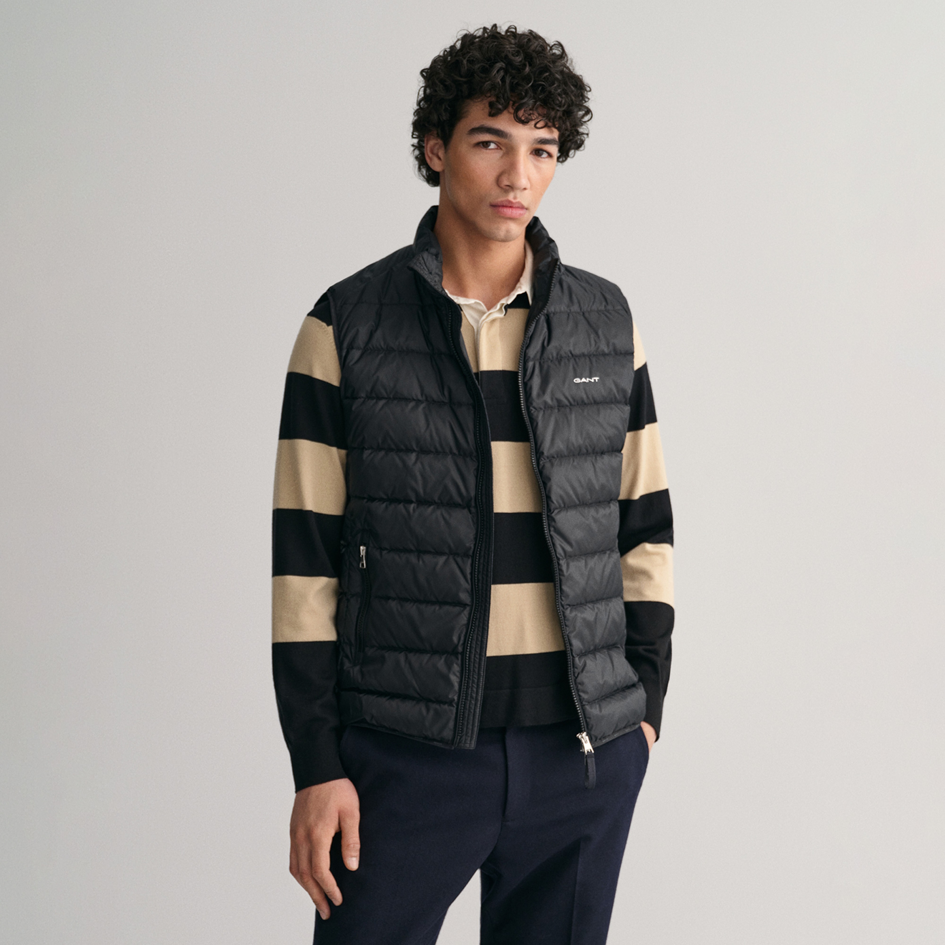 GANT Erkek Siyah Regular Fit Dik Yaka Kapitone Yelek