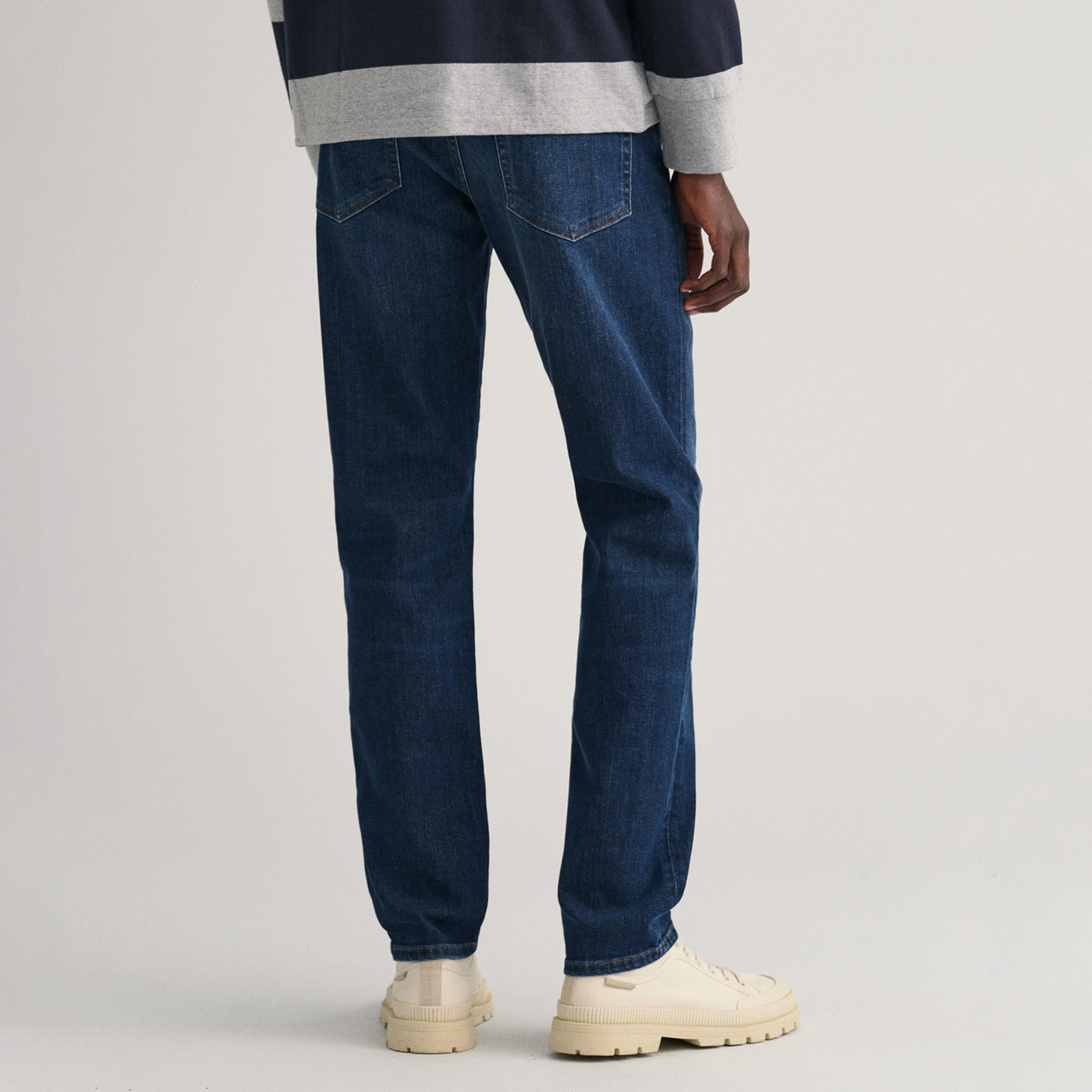 GANT Erkek Lacivert Slim Fit Jean Pantolon