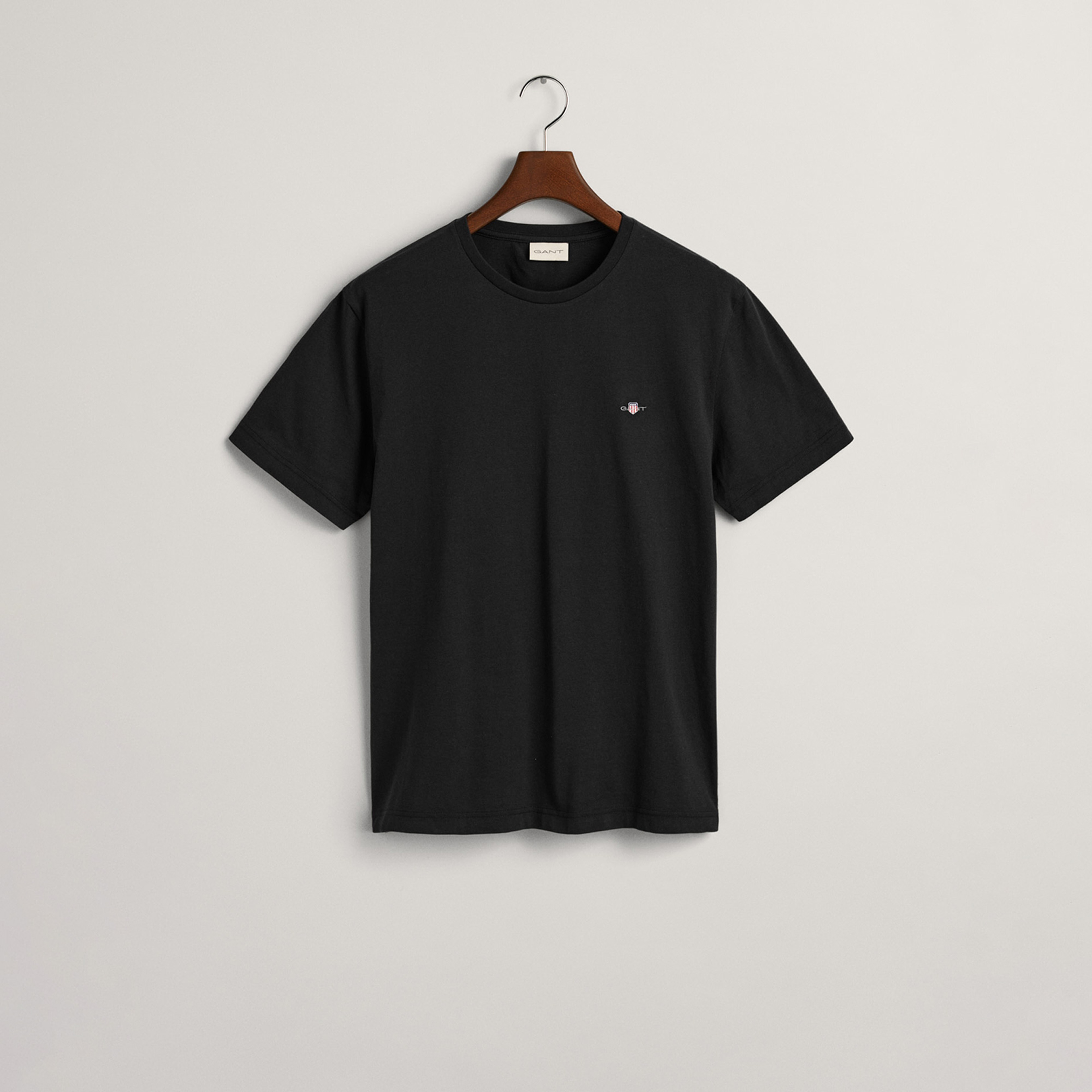 GANT Erkek Siyah Bisiklet Yaka Regular Fit T-Shirt