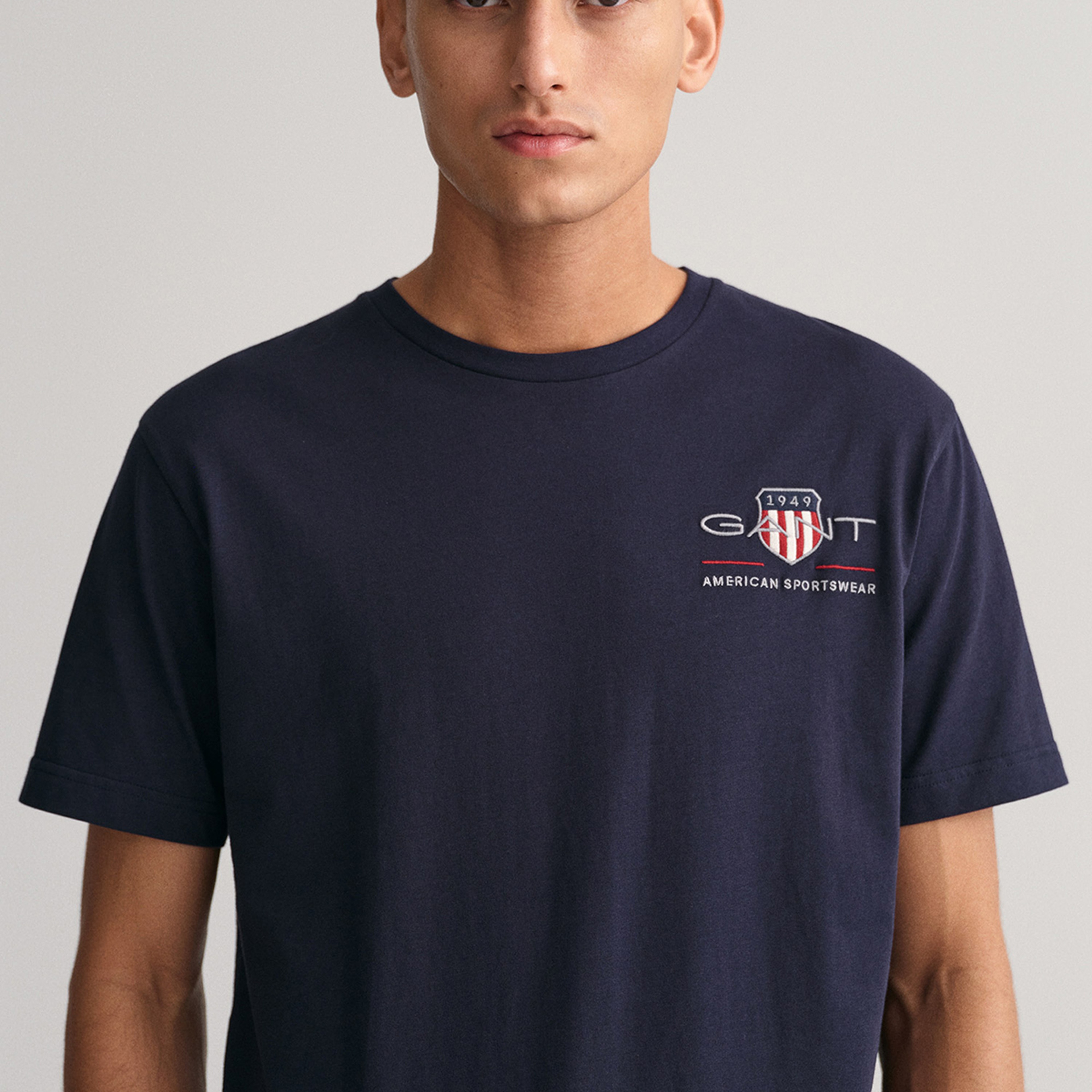 GANT Erkek Lacivert Regular Fit T-Shirt