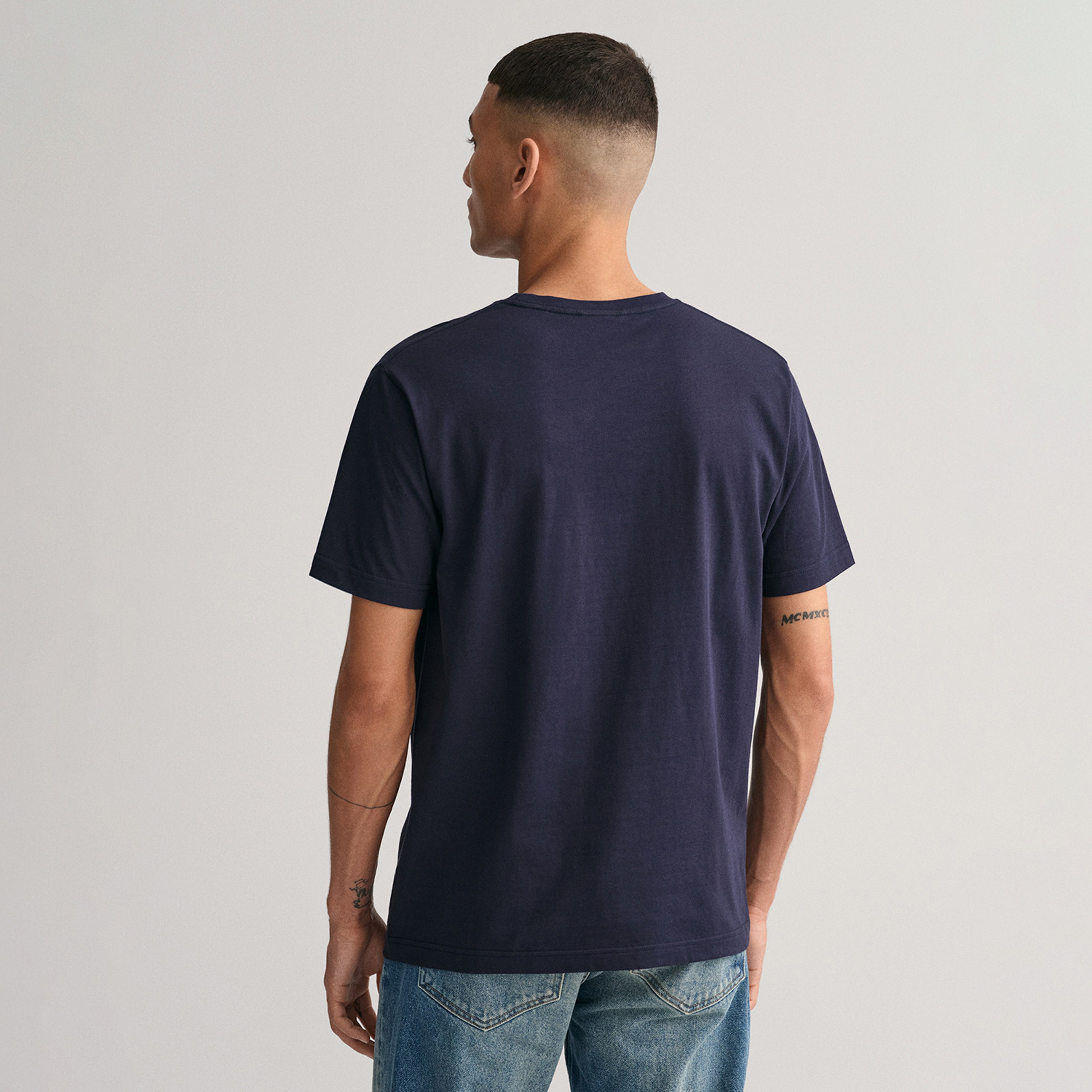 GANT Erkek Lacivert Regular Fit T-Shirt