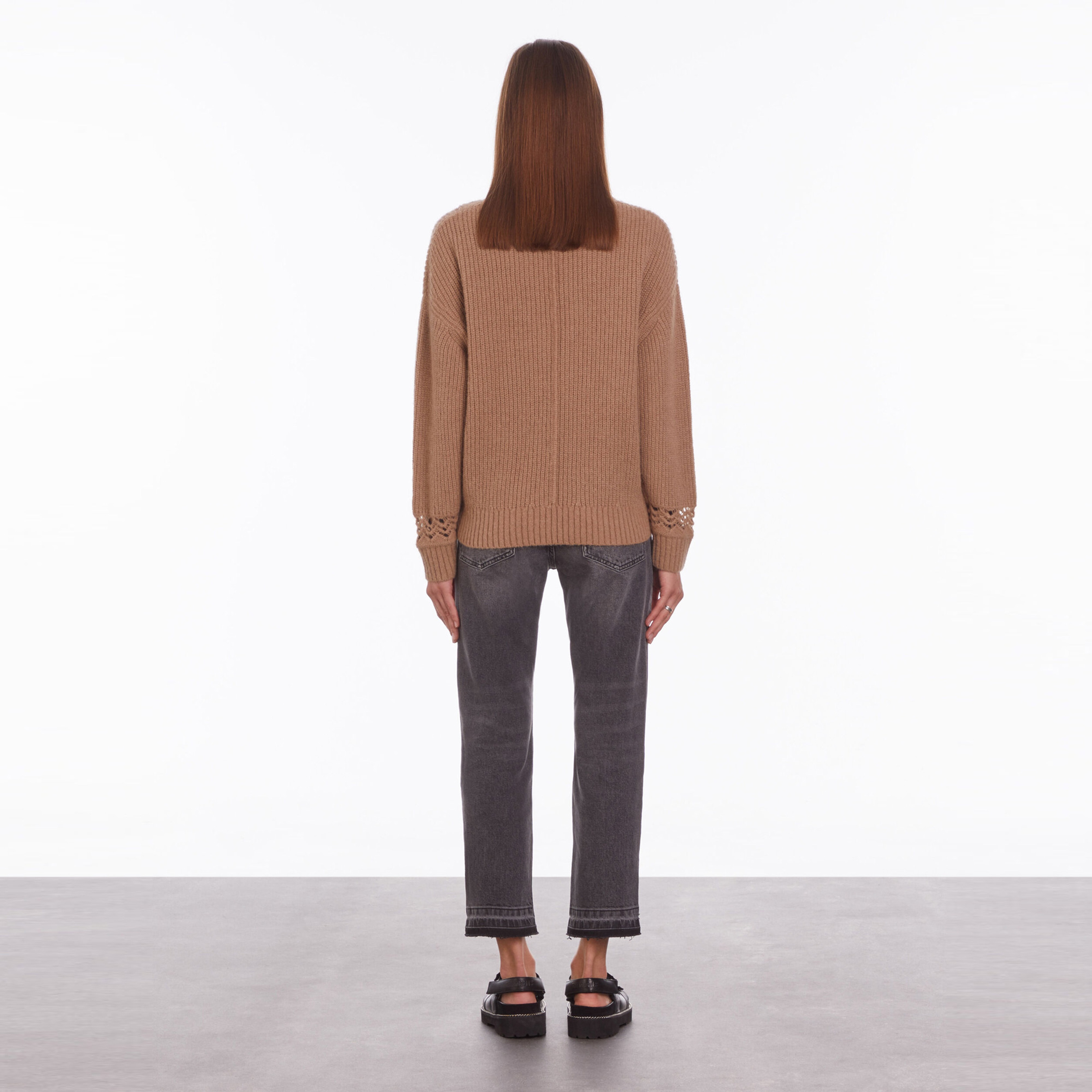 KADIN COMFORT FIT BİSİKLET YAKA KAHVERENGİ KAZAK