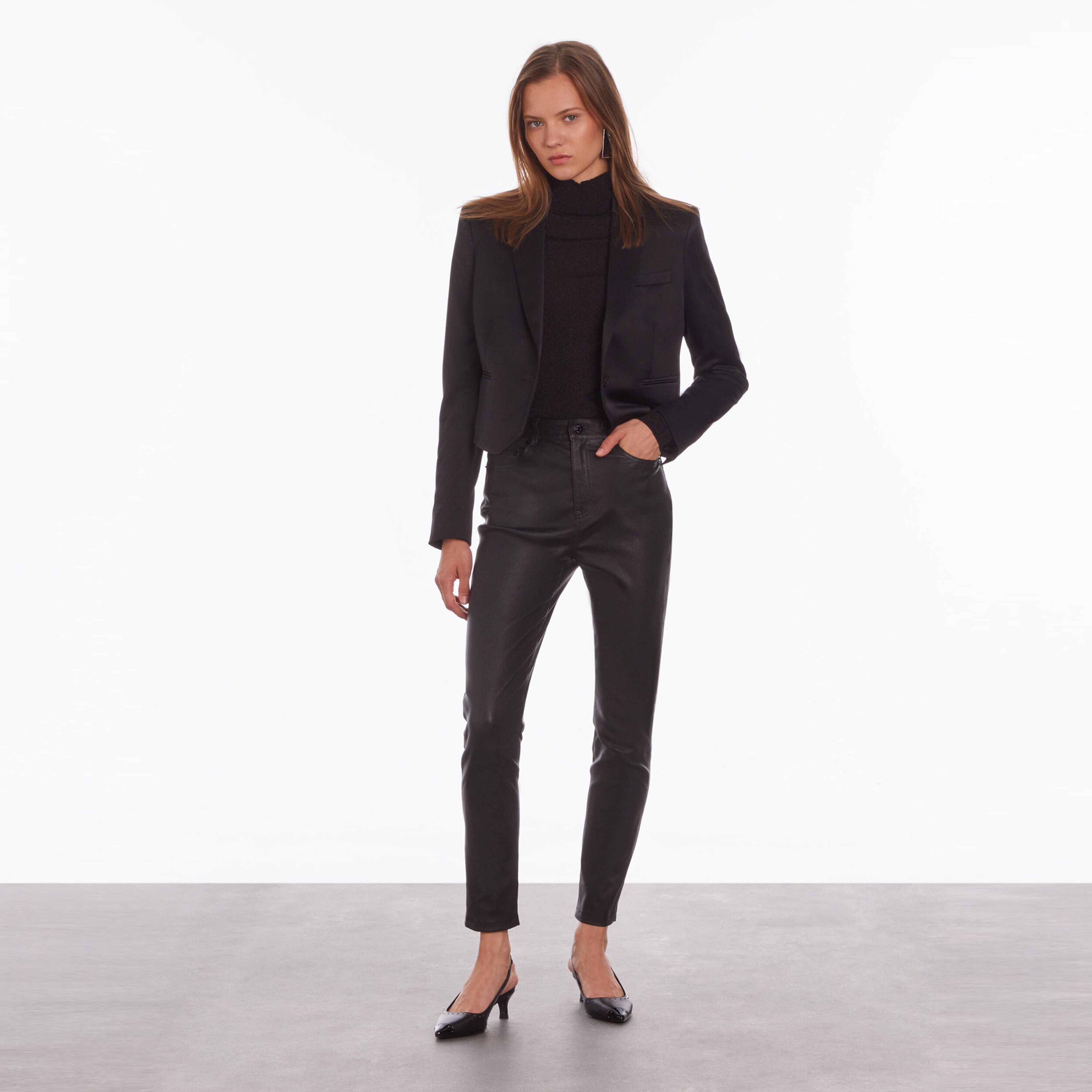 KADIN SLIM FIT SİYAH PANTOLON