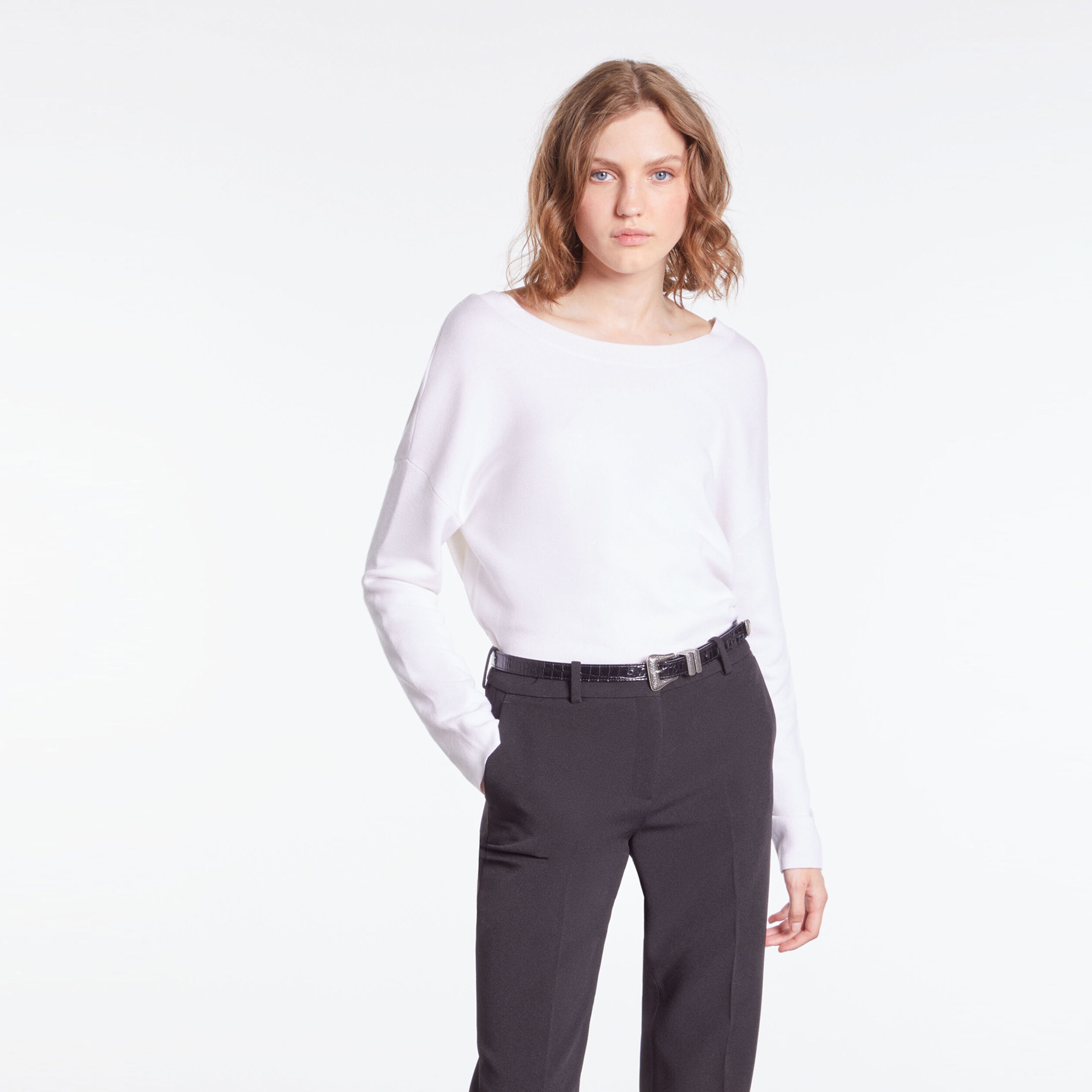 KADIN STRAIGHT FIT BİSİKLET YAKA EKRU KAZAK