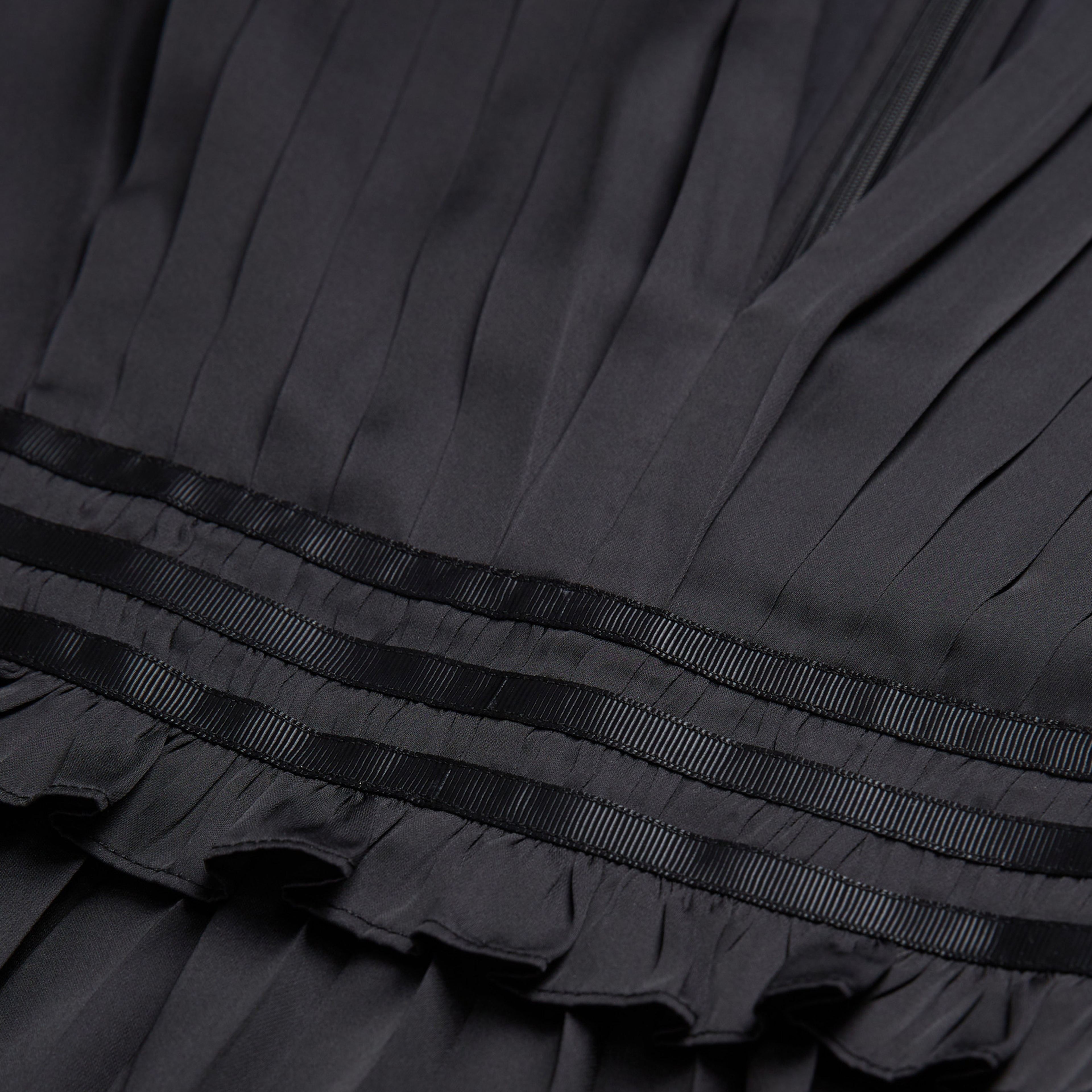 KADIN SİYAH KISA ELBİSE