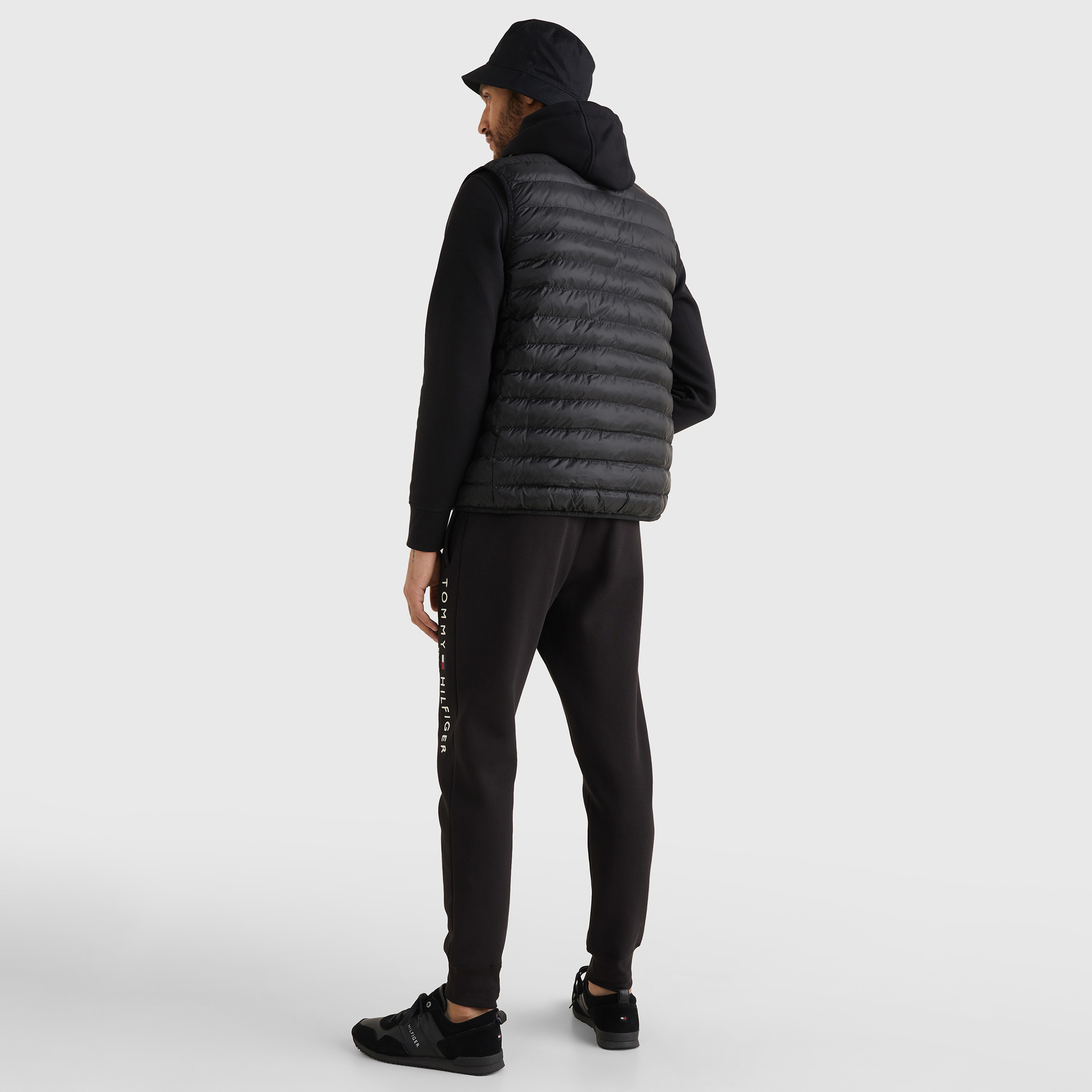 Tommy Hilfiger Erkek Siyah Mont