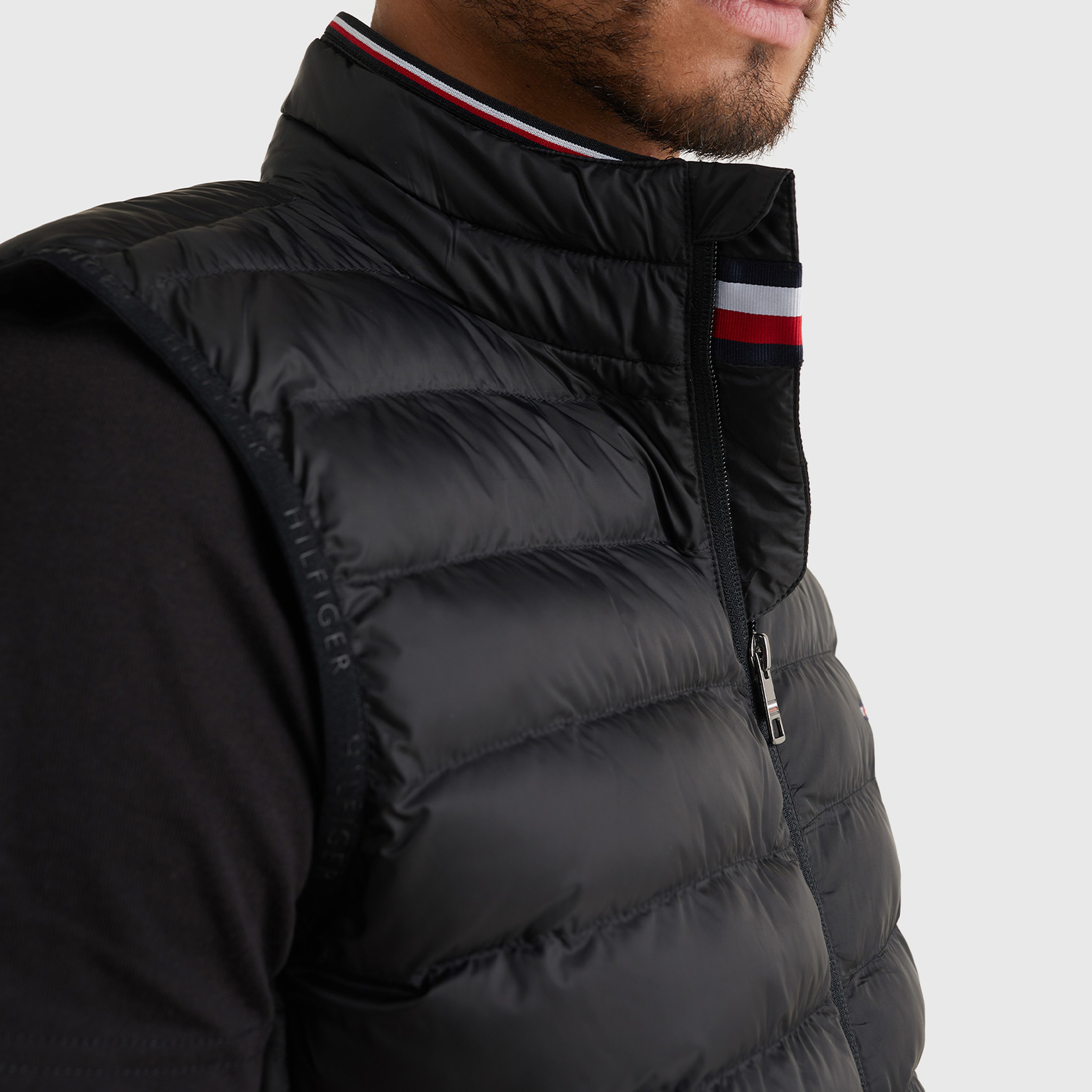 Tommy Hilfiger Erkek Siyah Mont