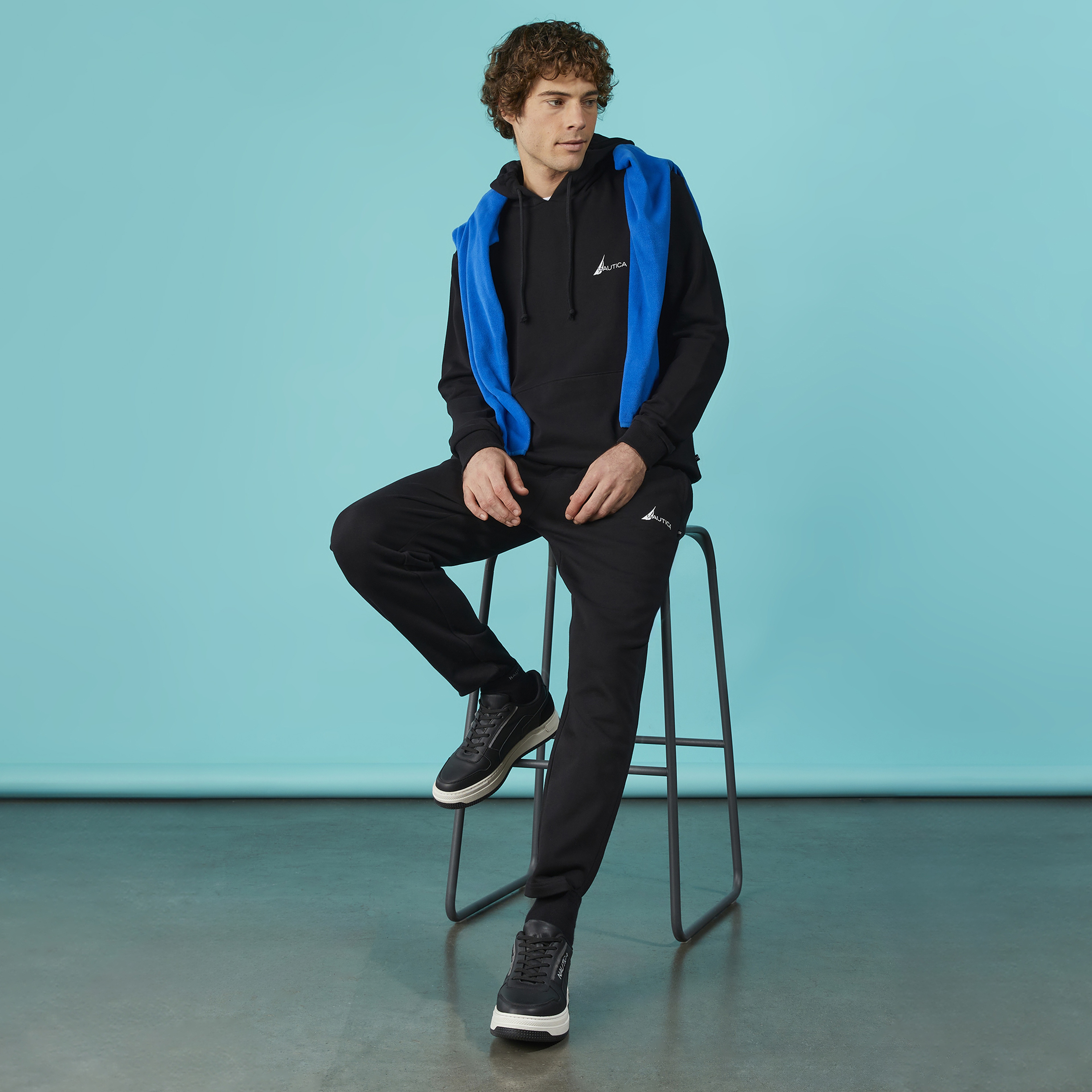 Nautica Erkek Siyah Standart Fit Sweatshirt